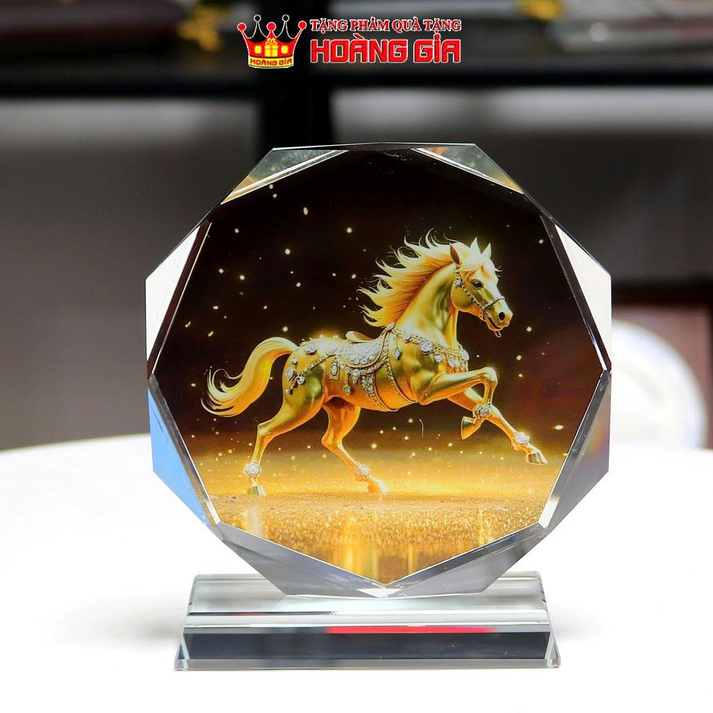 BTPL11 Biểu Trưng Trang Trí Bát Giác Pha Lên In ngựa vàng Bình Ngọ Phát Tài