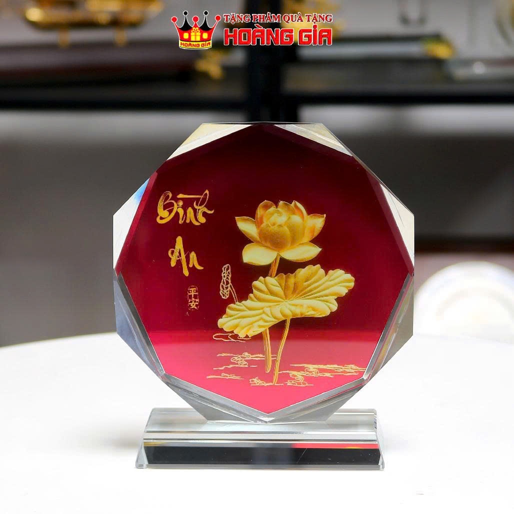 BTPL10 Biểu Trưng Trang Trí Bát Giác Pha Lên In Hình Hóa Sen Bình An