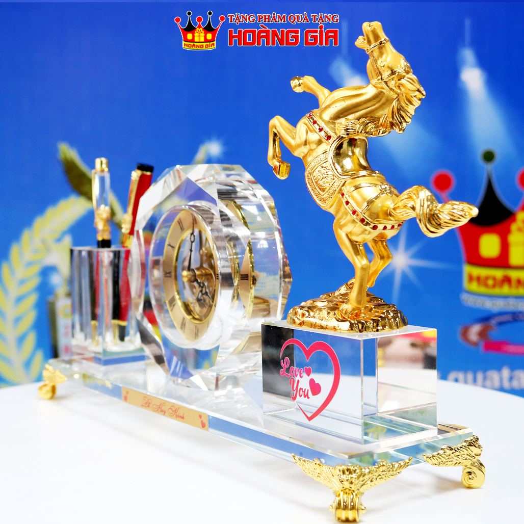 Bộ Cắm Bút Đồng Hồ Pha Lê Mã Đáo Thành Công