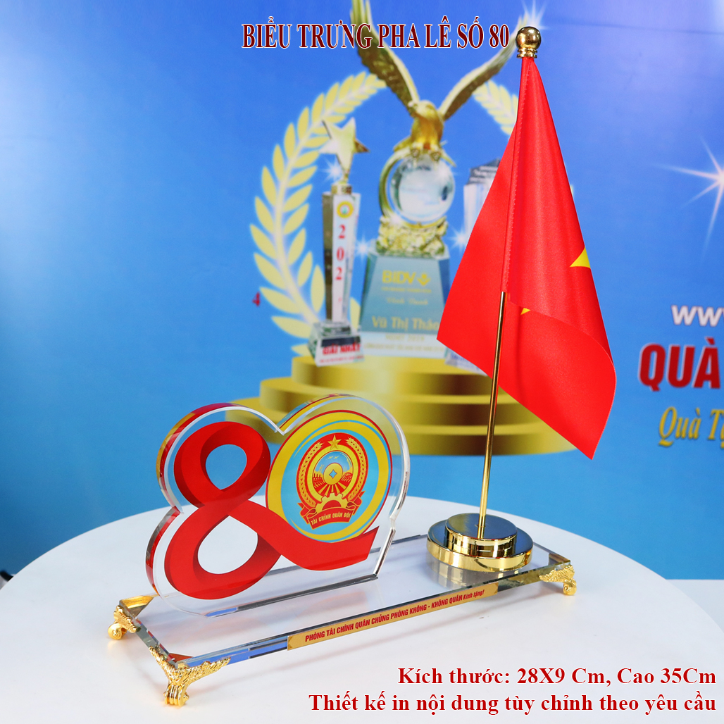 BTPL61 Biểu trưng lưu niệm pha lê số 80