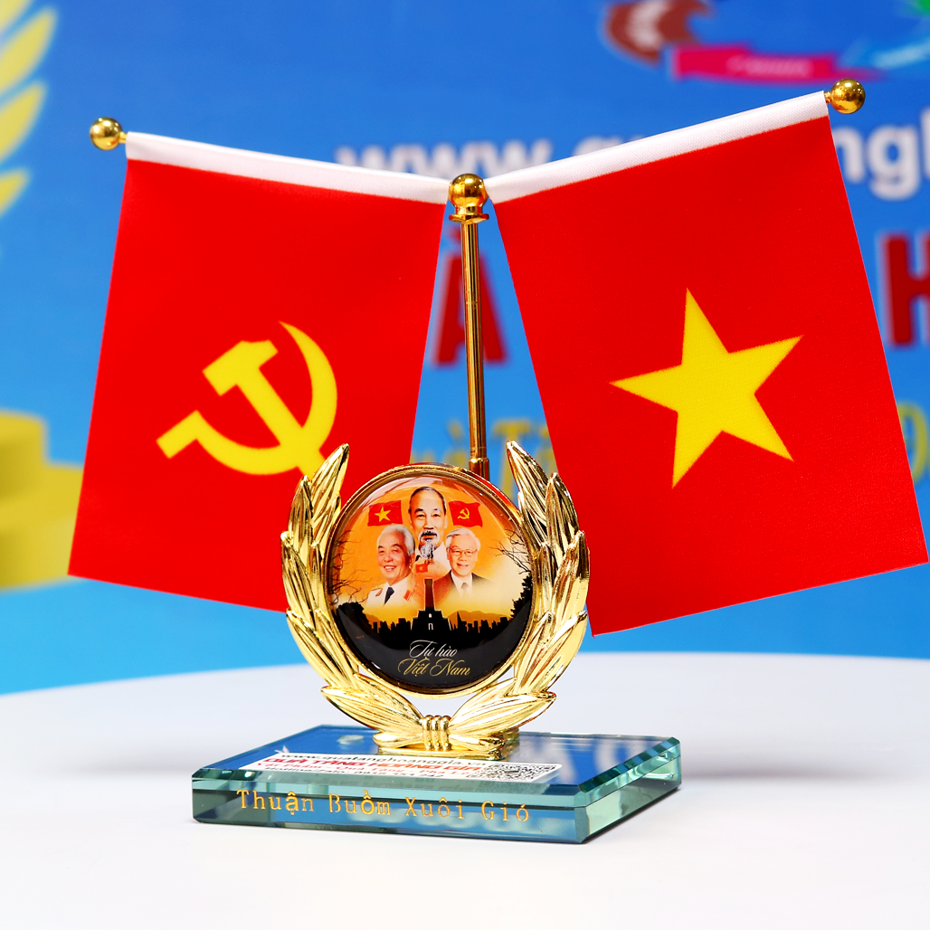 CĐB 124 CỜ TRANG TRÍ Ô TÔ HÌNH ẢNH 3 BÁC