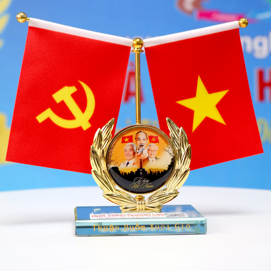 CĐB 124 CỜ TRANG TRÍ Ô TÔ HÌNH ẢNH 3 BÁC
