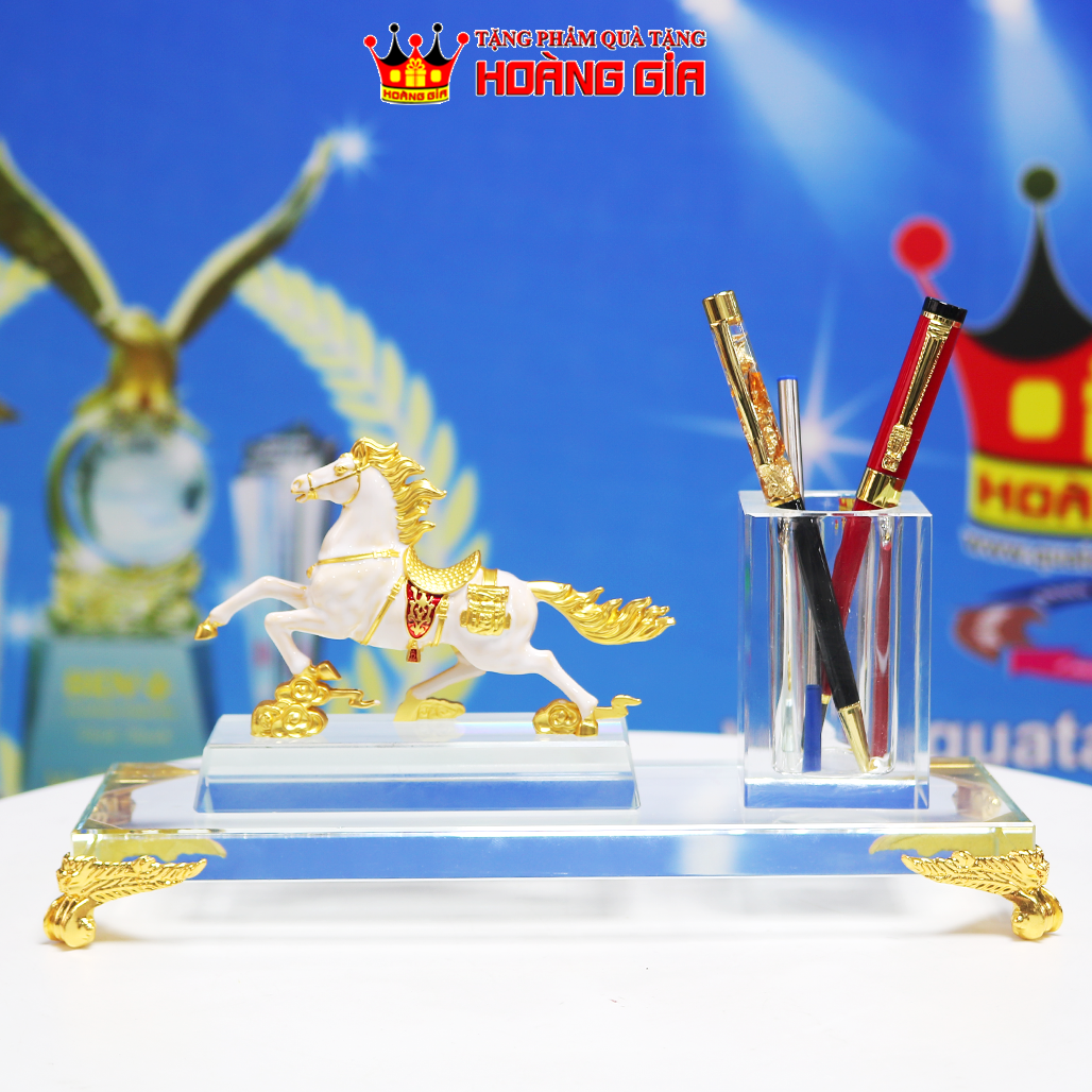 Cắm Bút Pha Lê Ngựa Trắng MĐ49
