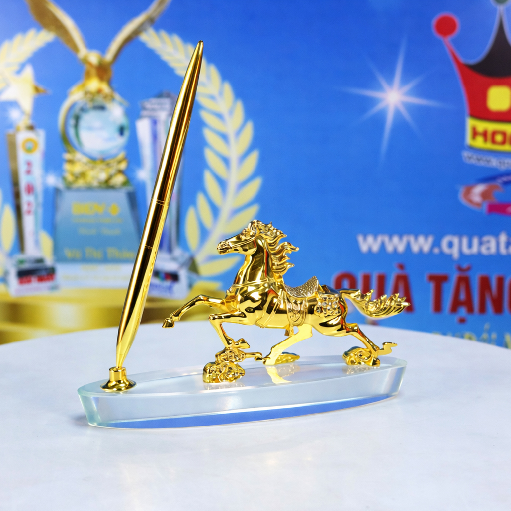 ĐỒ TRANG TRÍ NGỰA VÀNG PHONG THỦY MĐ 56