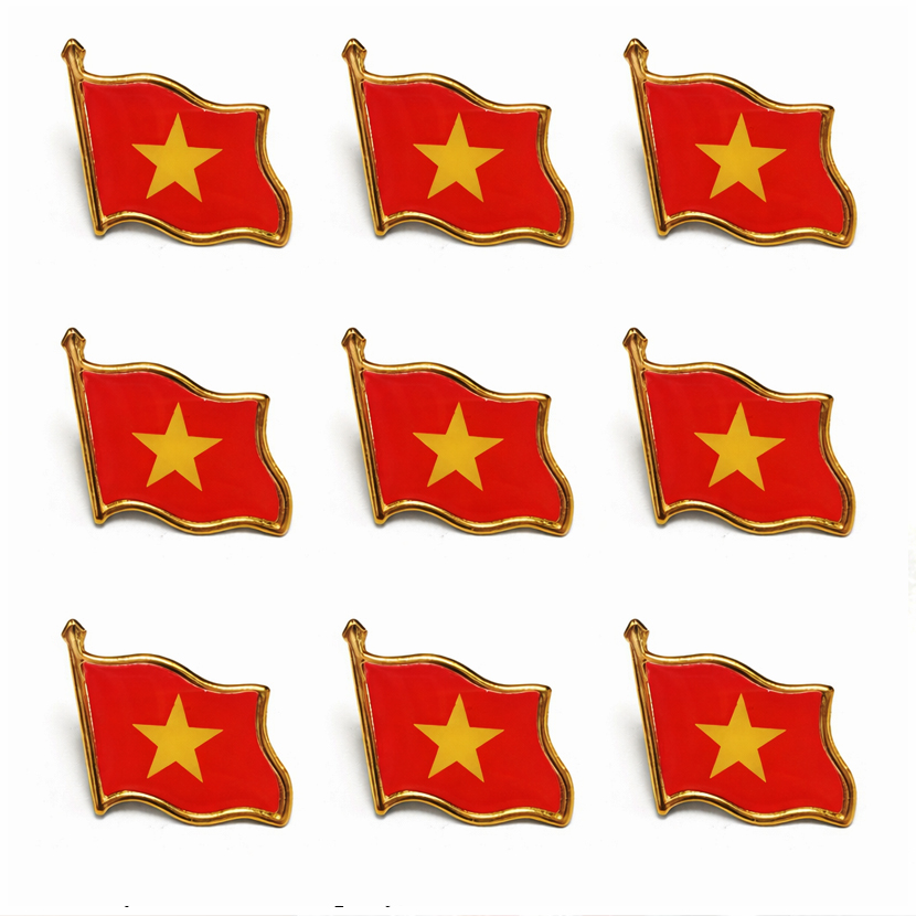 Huy hiệu lá cờ việt Nam loại nhỏ QĐH 108