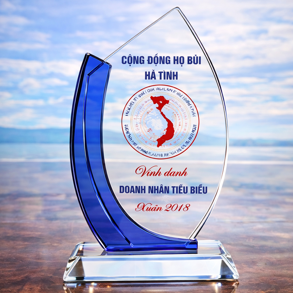 Kỷ Niệm Chương Vinh Danh Khen Tặng Cuối Năm - QCN96