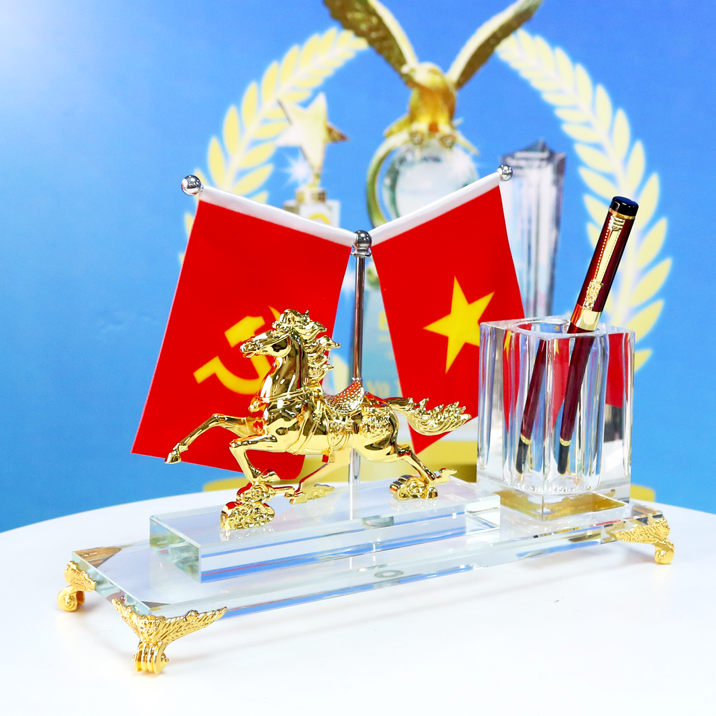 MĐ52 BỘ ĐỂ BÀN CỜ ĐÔI CẮM BÚT NGỰA VÀNG PHONG THỦY