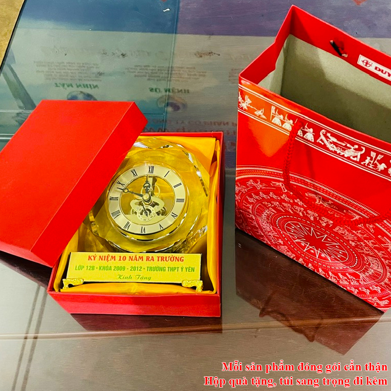 QHL86 Đồng Hồ Pha Lê Quà Tặng Thầy cô giáo kỷ niệm ngày họp lớp