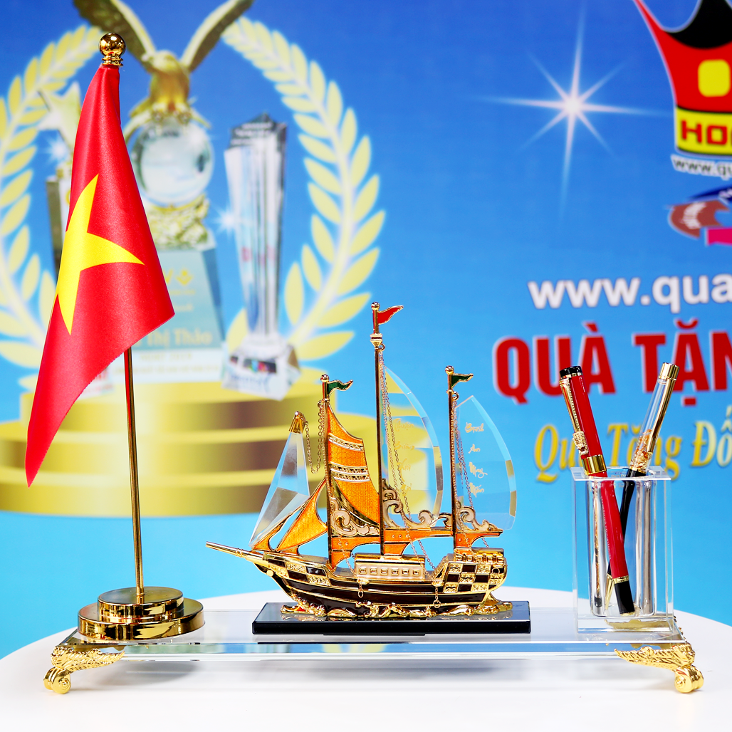 Bộ Cắm Bút Thuyền Buồm Pha Lê Phong Cách Sang Trọng Cờ Đơn