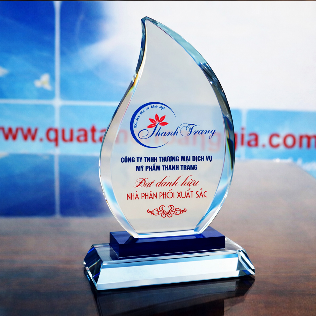 Quà tặng Vinh Danh Nhân Viên Cuối Năm - QCN99