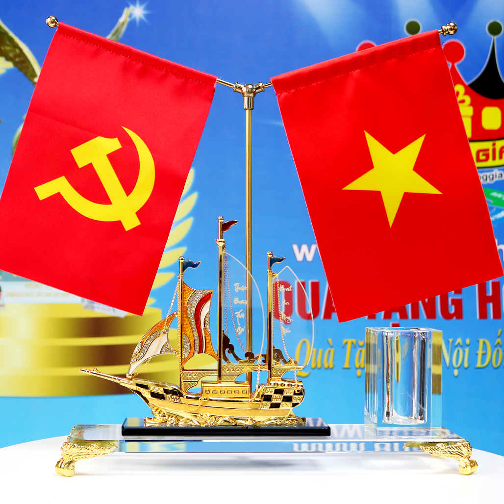 Bộ Cắm Bút Thuyền Buồm Pha Lê Phong Cách Quý Phái Cờ Đôi