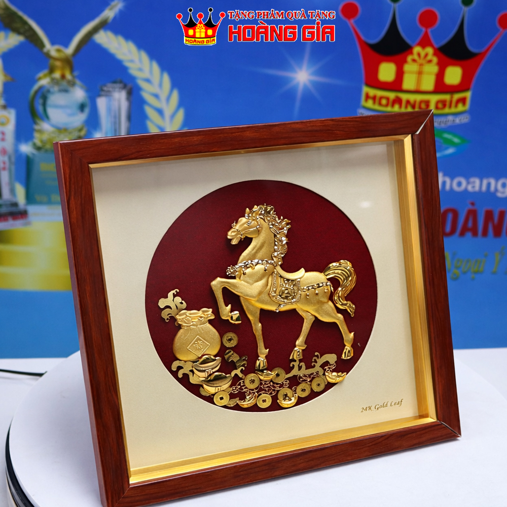 Tranh Ngự Dát Vàng 30x30Cm QTV 20