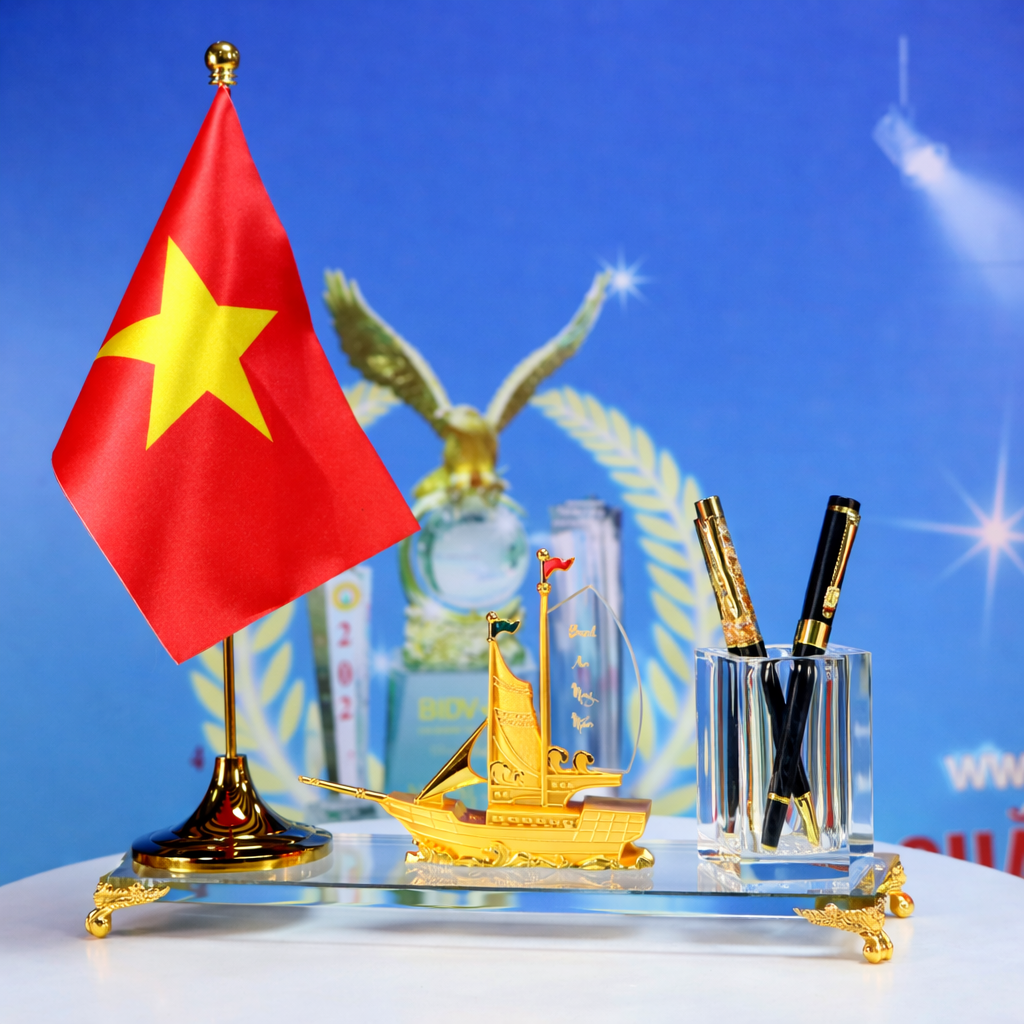 Bo-Cam-but-pha-le-thuyen-buom-Co-To-Quoc-Viet-Nam-TB47C-3.png?v=1774864183