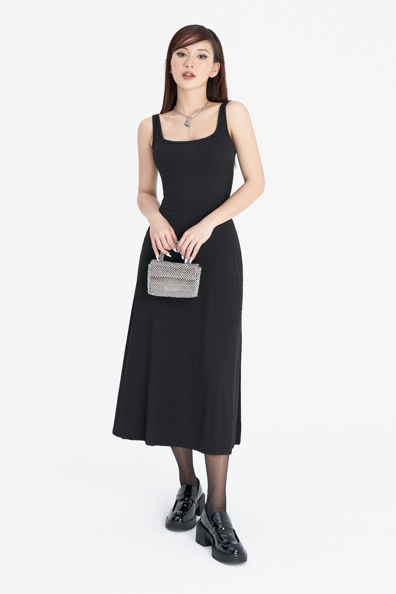 Váy dáng dài nữ Sokii váy ba lỗ dáng dài chất cotton lạnh phong cách tối  giản | Lazada.vn
