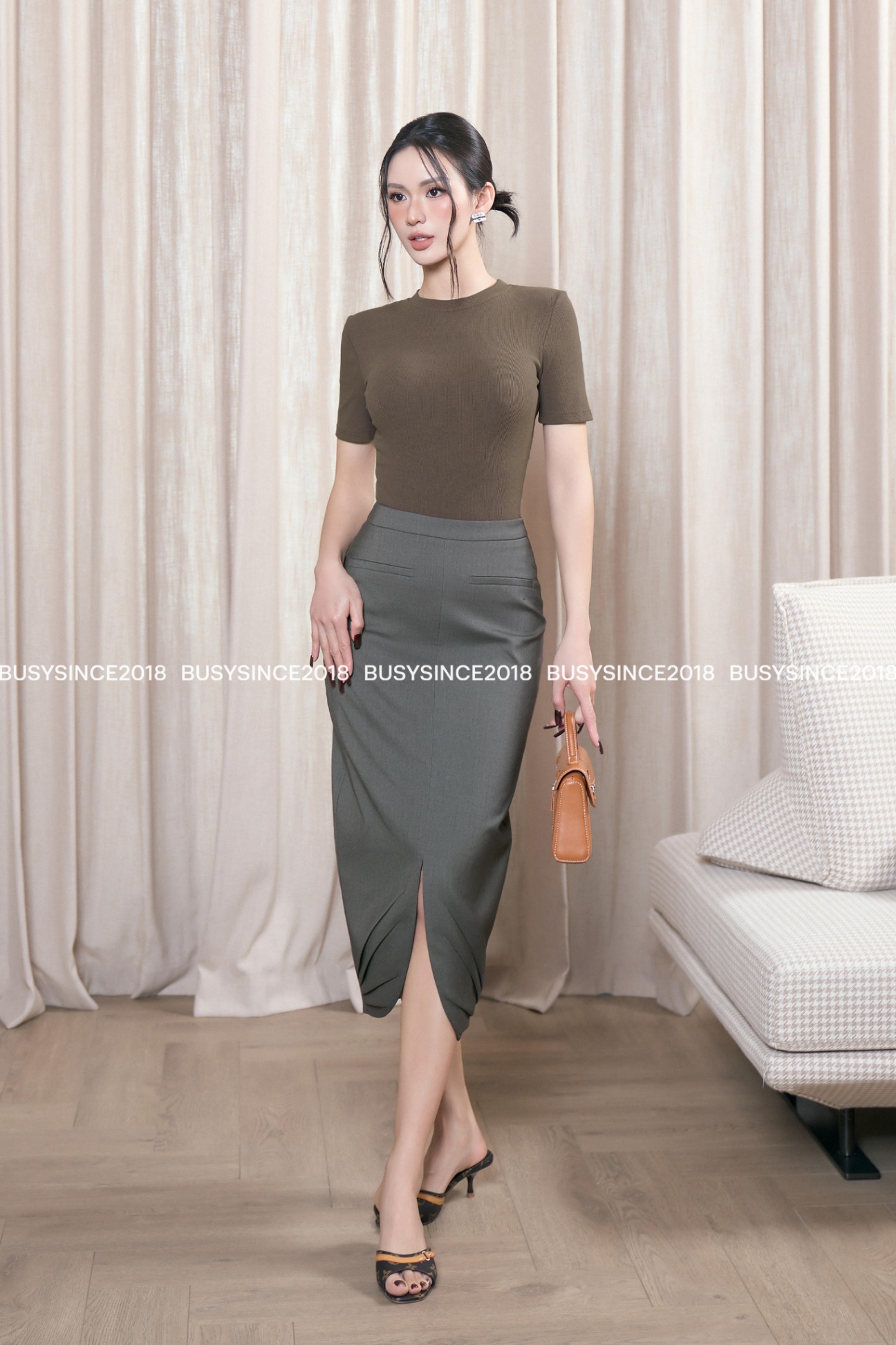 ÁO NGẮN TAY CỔ BO DÁNG THƯỜNG NT33T