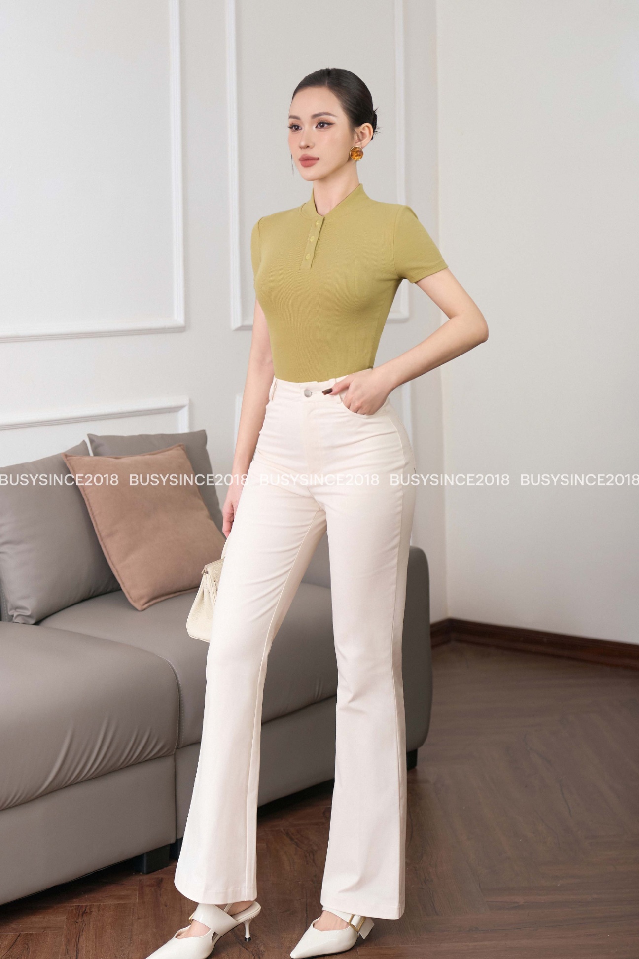 Quần Kaki Ống Loe Nhỡ QKK2