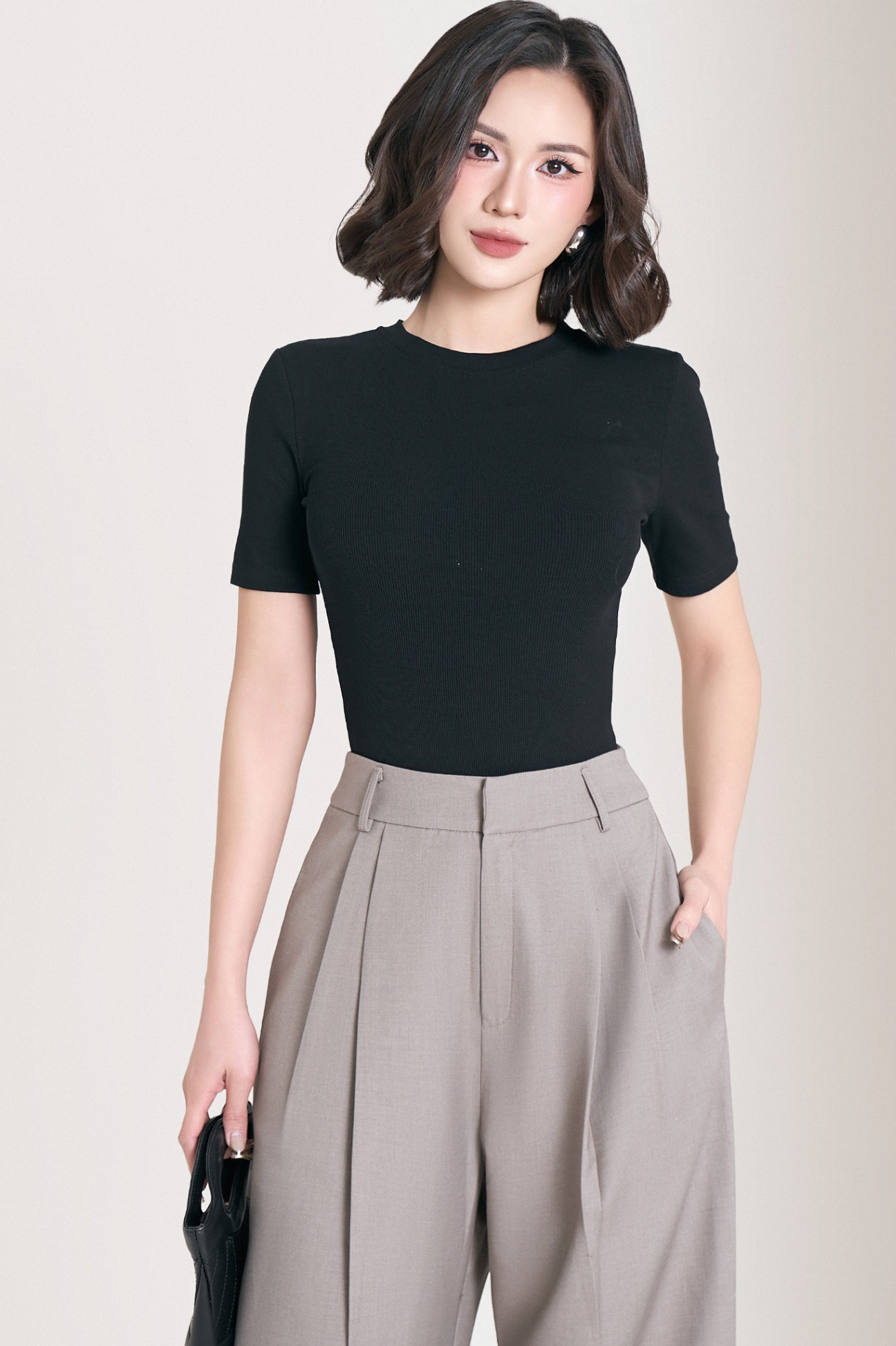 ÁO NGẮN TAY CỔ BO DÁNG THƯỜNG NT33T