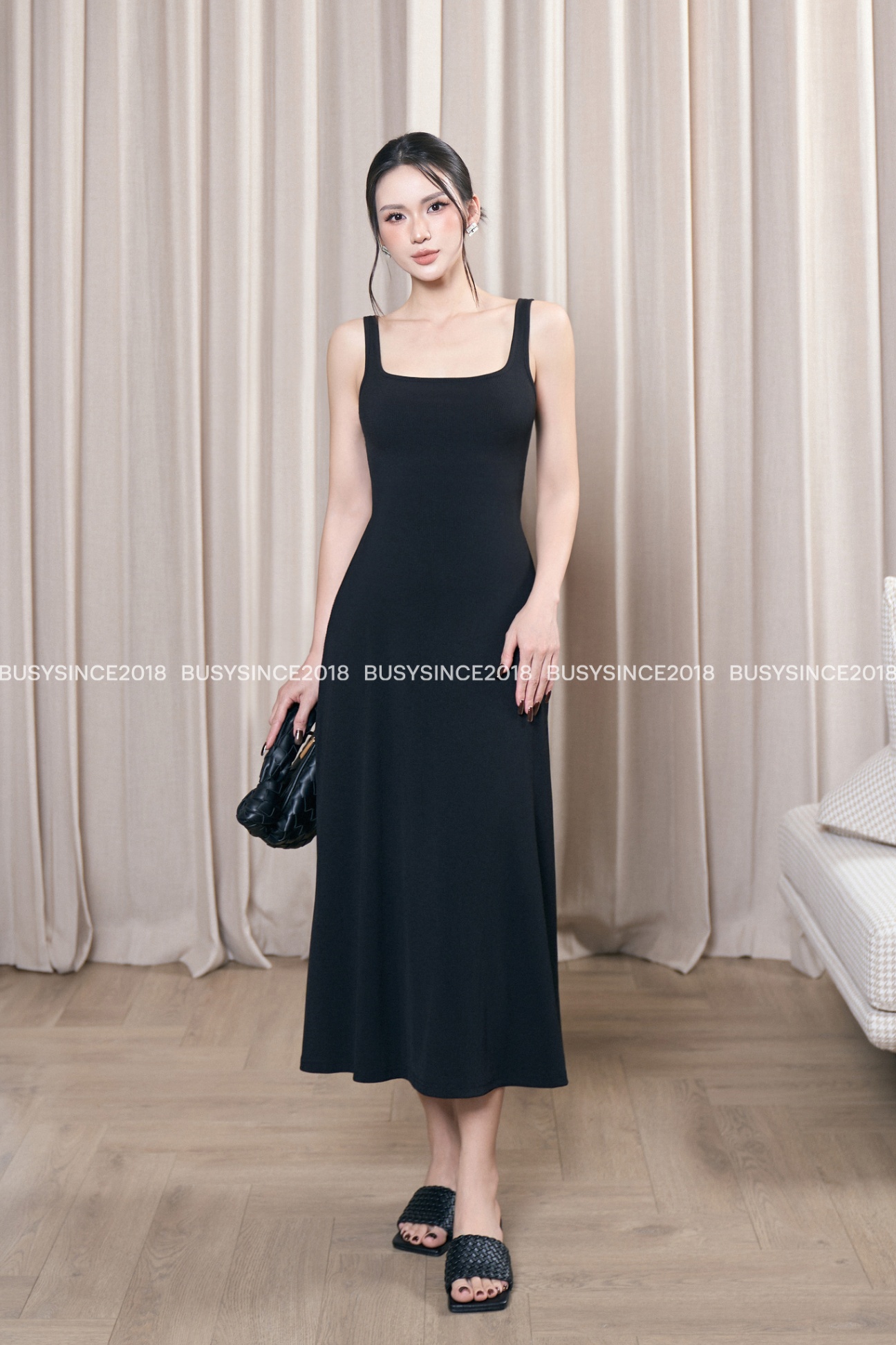 Váy Ba Lỗ Cổ U Dáng Xòe VCU3
