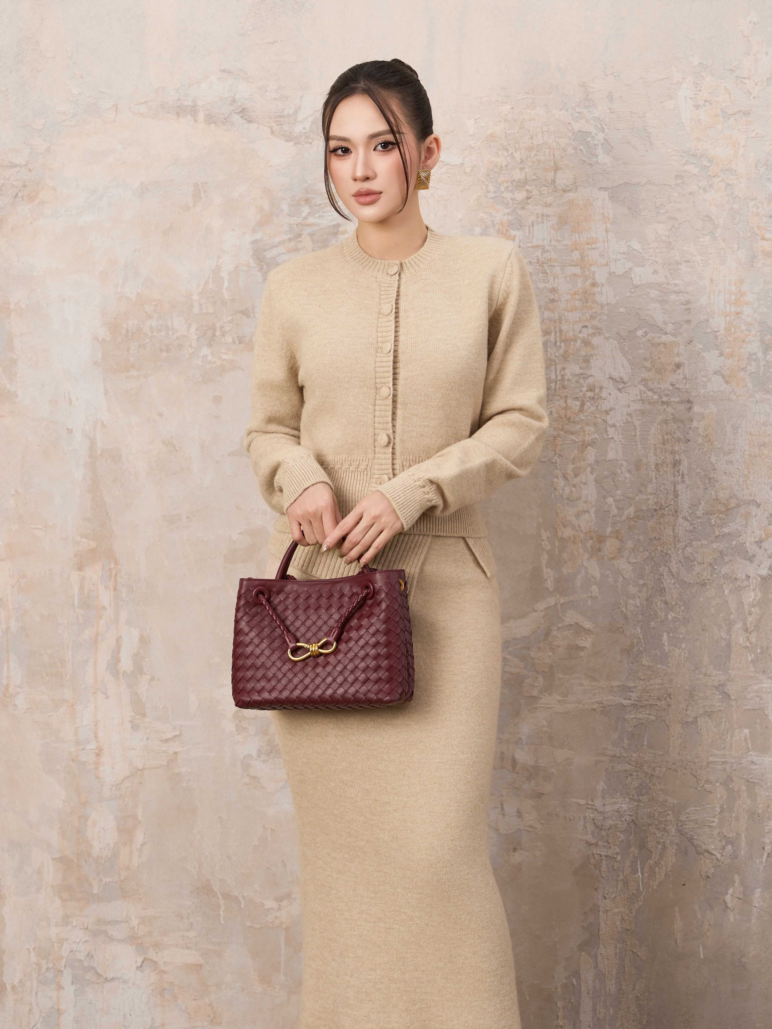 Áo Len Dài Tay Cổ Trụ
