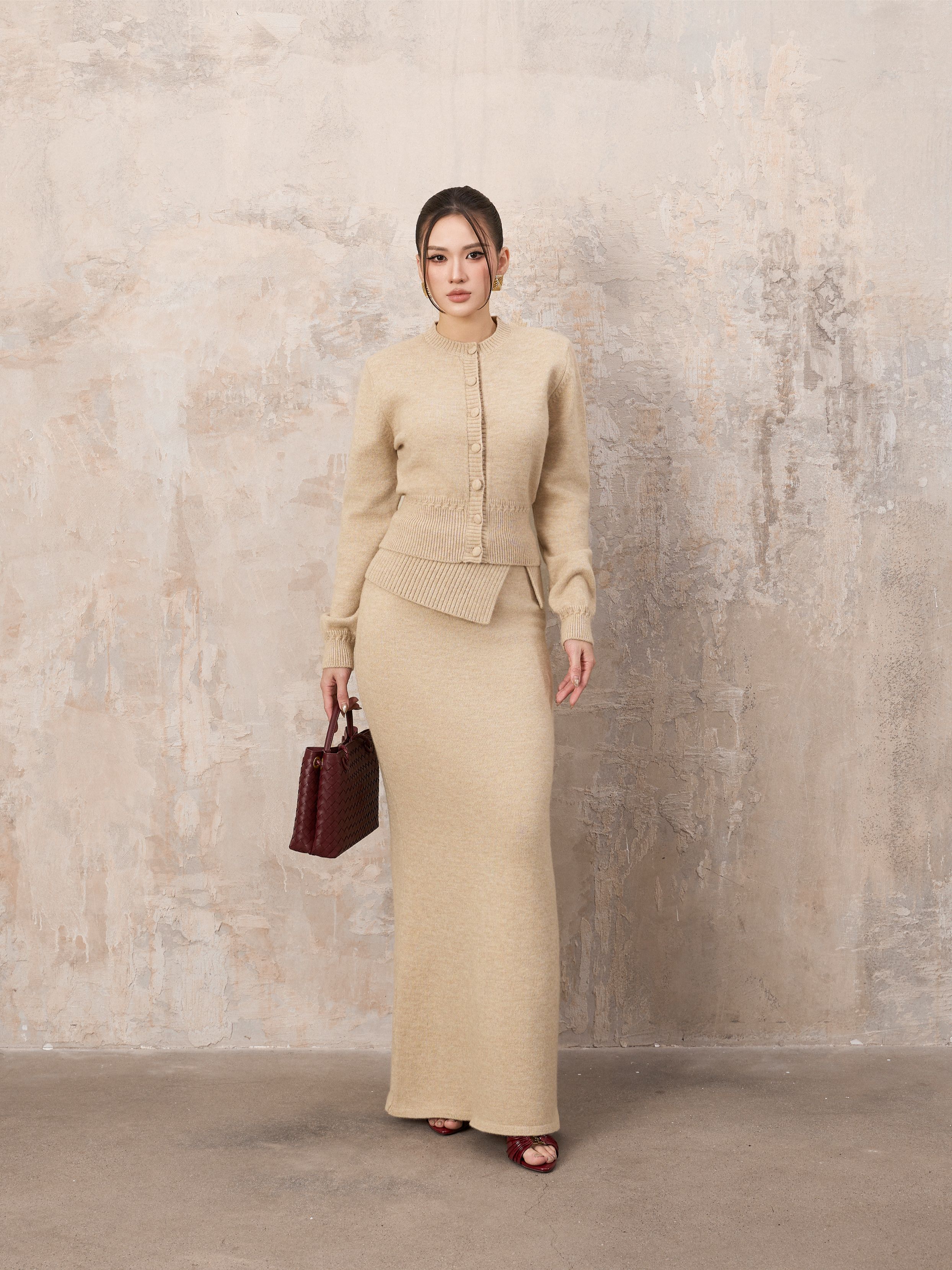 Áo Len Dài Tay Cổ Trụ
