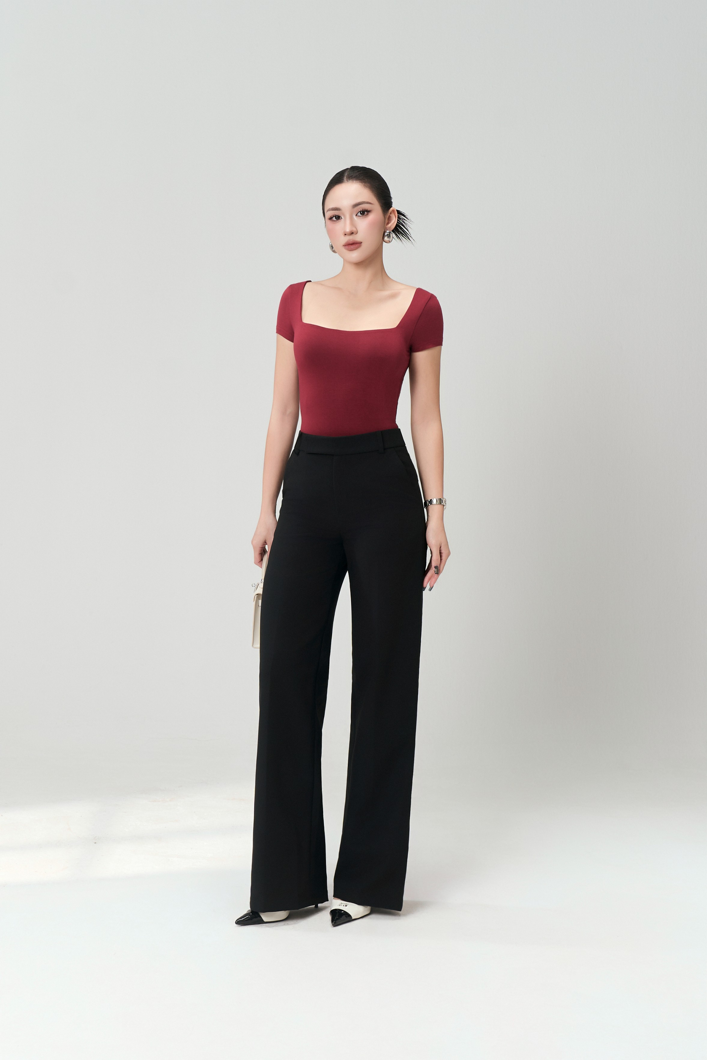 Áo Ngắn Tay Cổ Vuông - NT55T