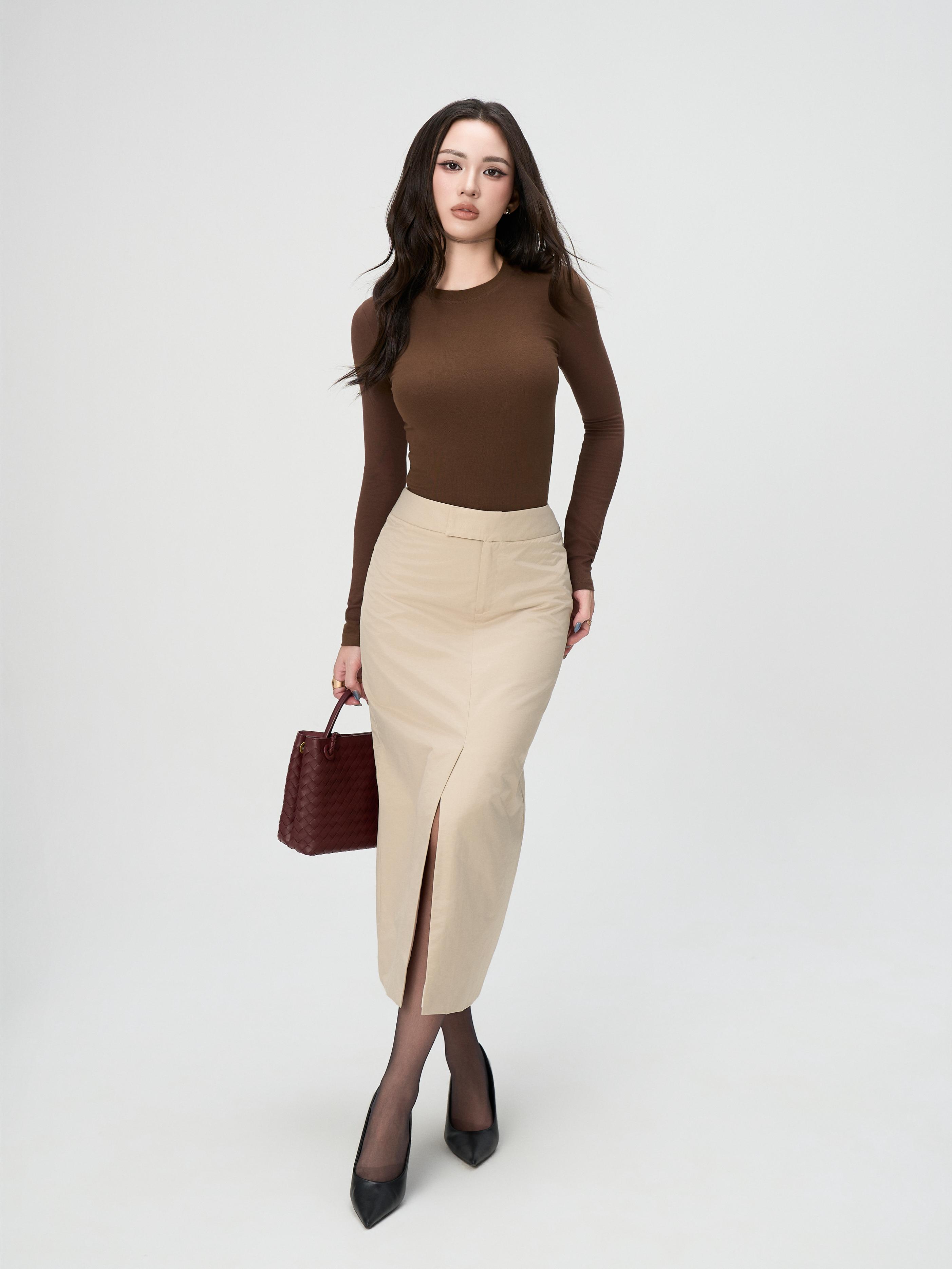 Chân Váy Midi Nữ BUSY Kaki Gió Cạp Cao Xẻ Trước - CVKK22