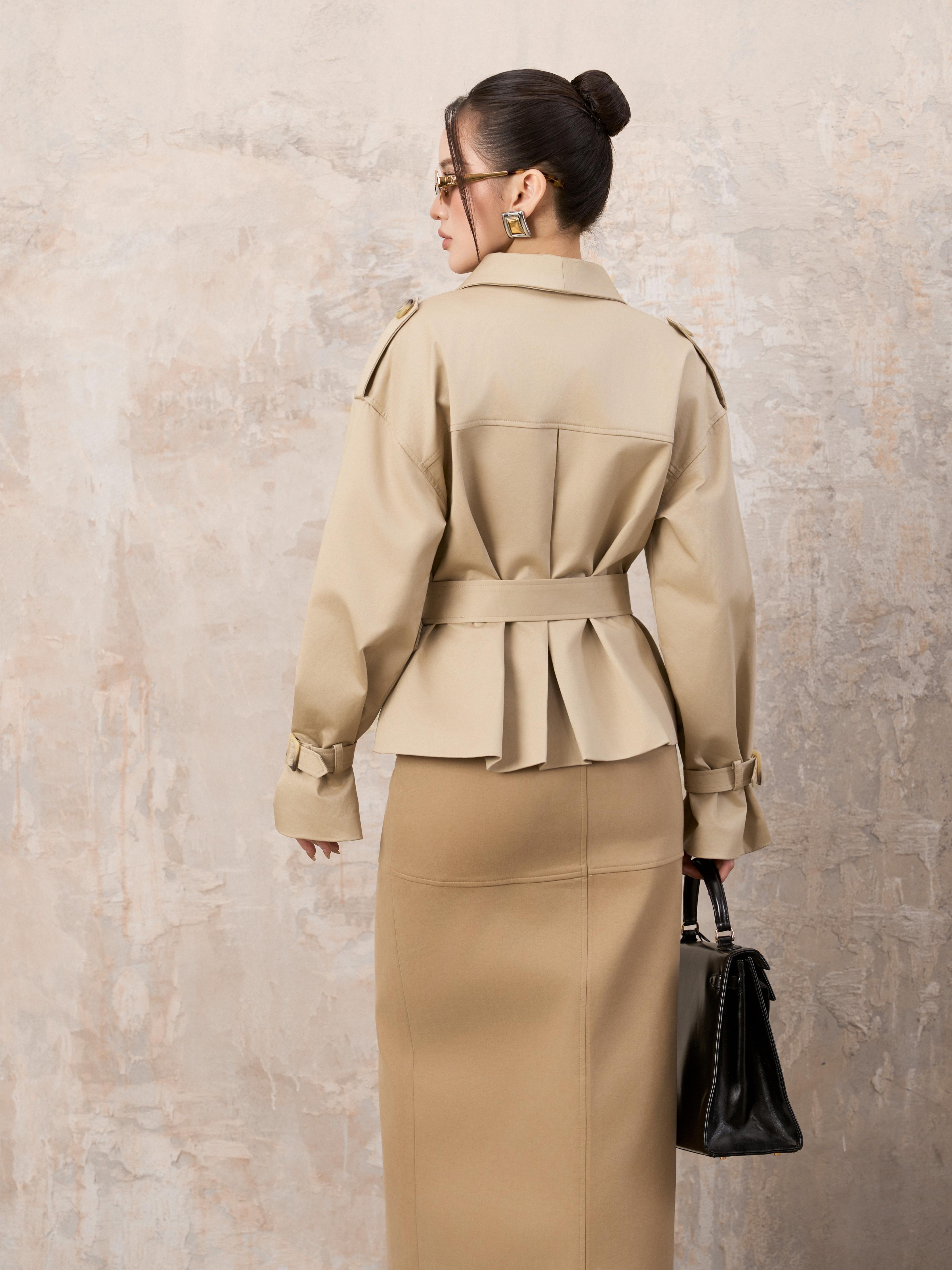 Chân Váy Midi Xẻ Trước