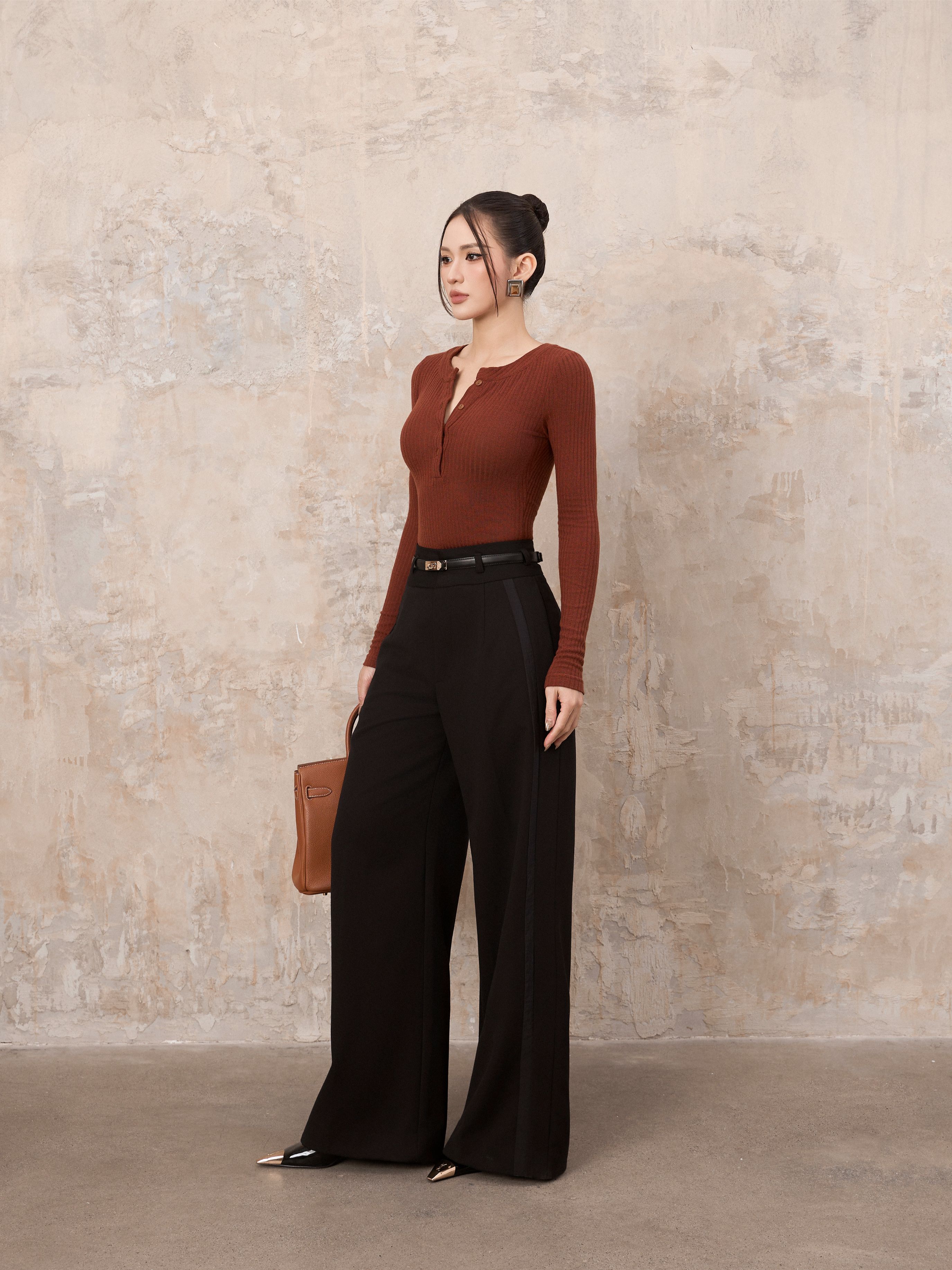 Áo Dài Tay Nữ Cổ Trụ Thun Len Gân Ôm Sát - DT52T