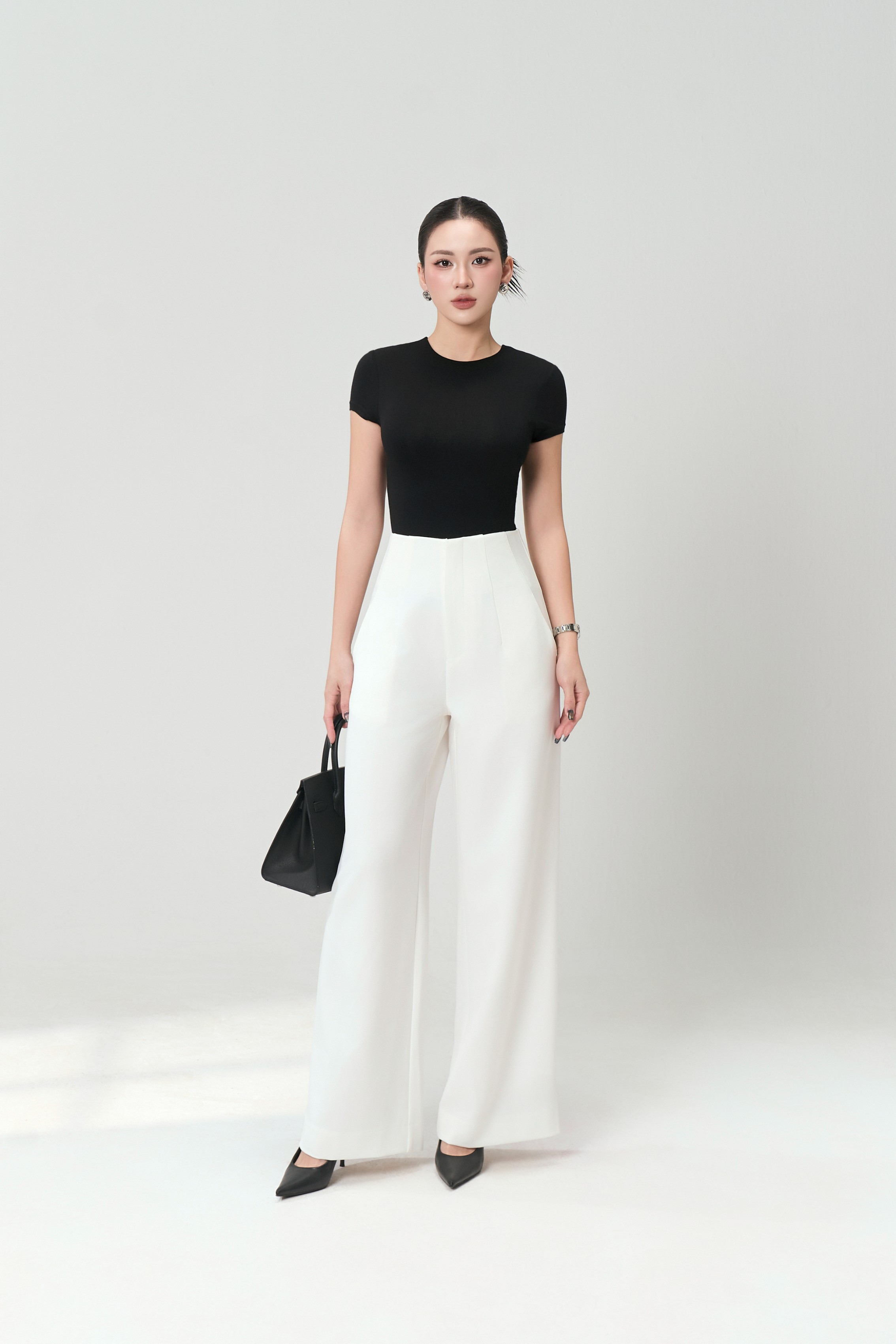 Áo Ngắn Tay Cổ Tròn Sát 2 - NT56T