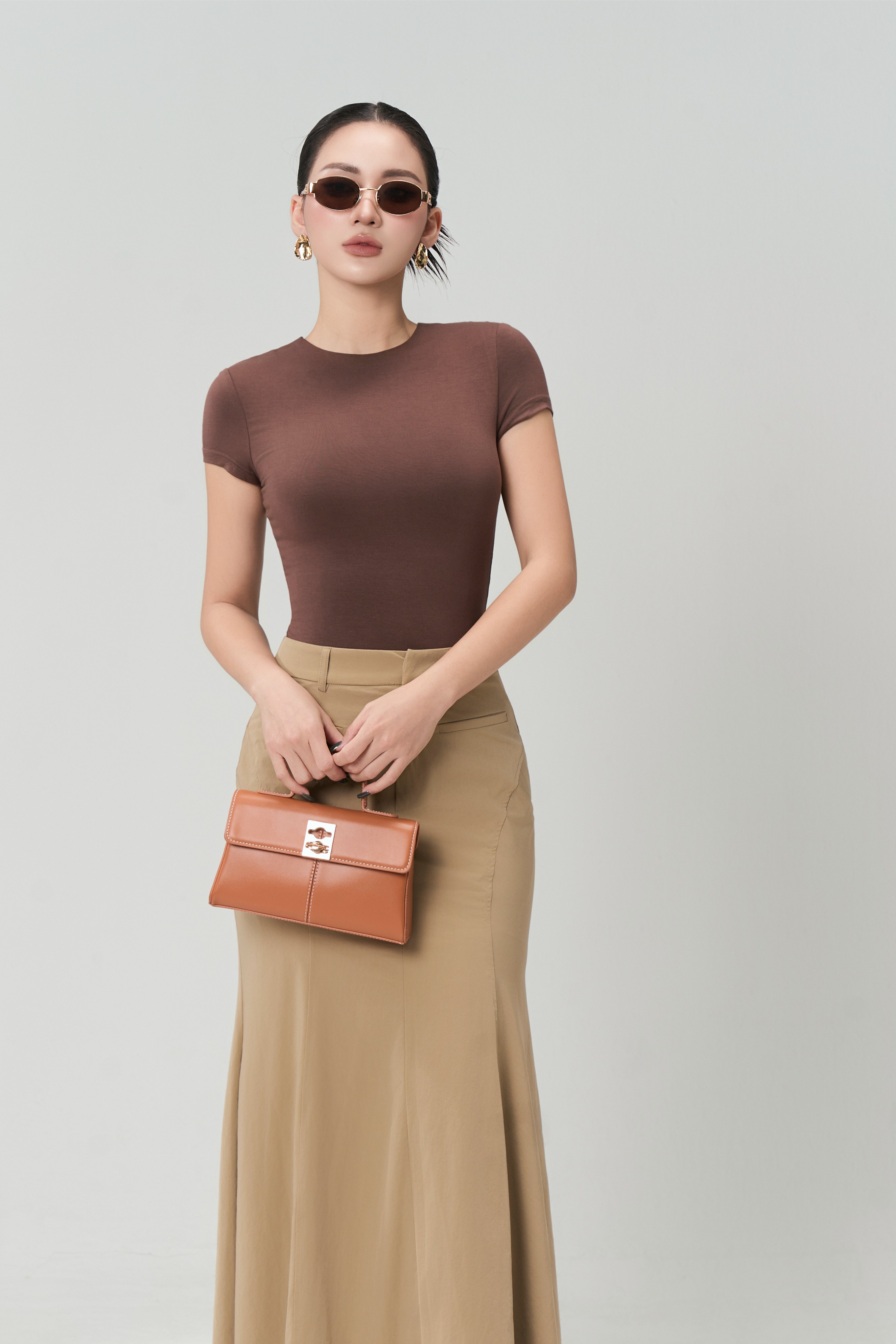 Áo Ngắn Tay Cổ Tròn Sát 2 - NT56T