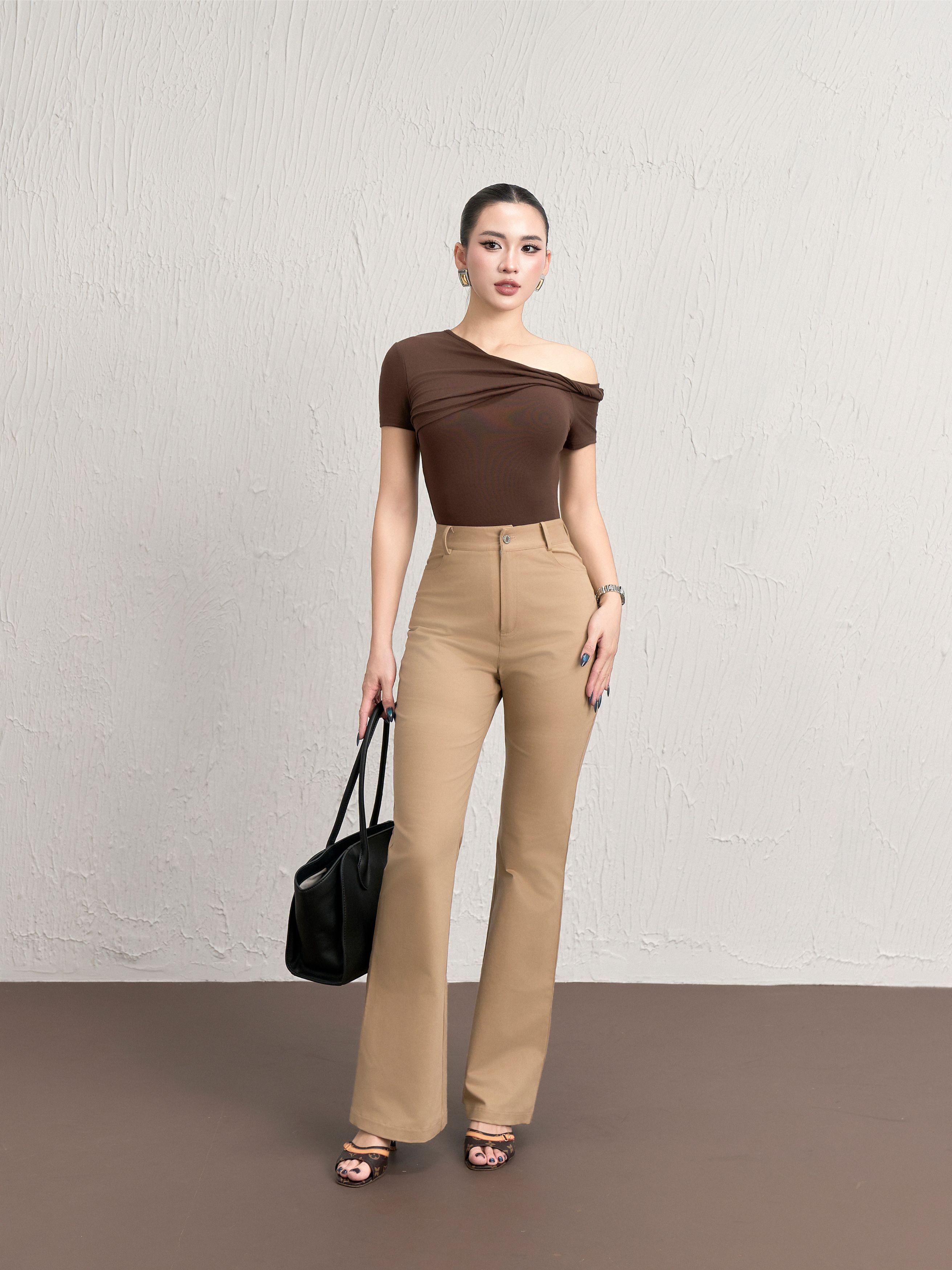 Áo Ngắn Tay Xoắn Lệch Vai - NT65T