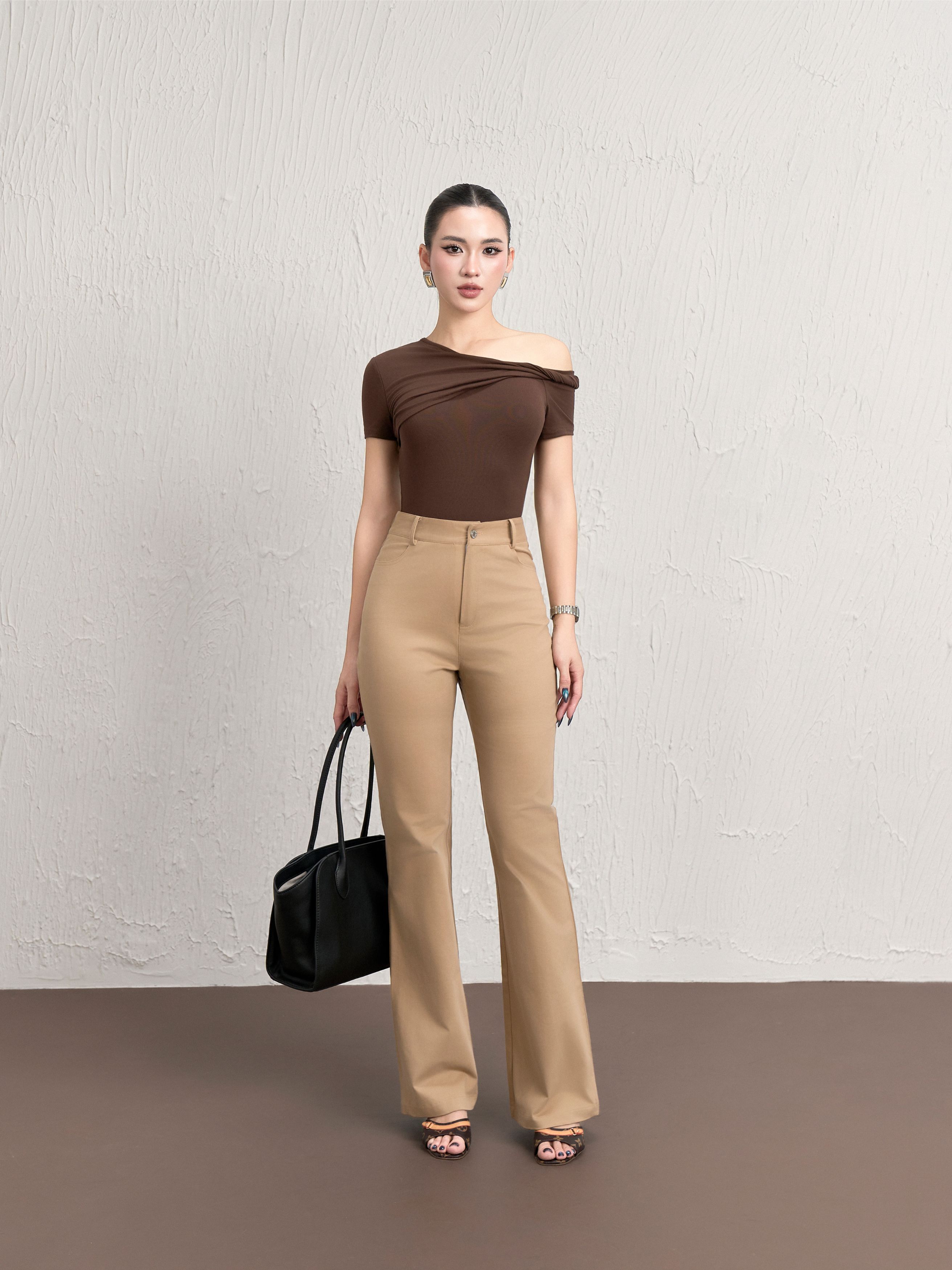 Áo Ngắn Tay Xoắn Lệch Vai - NT65T