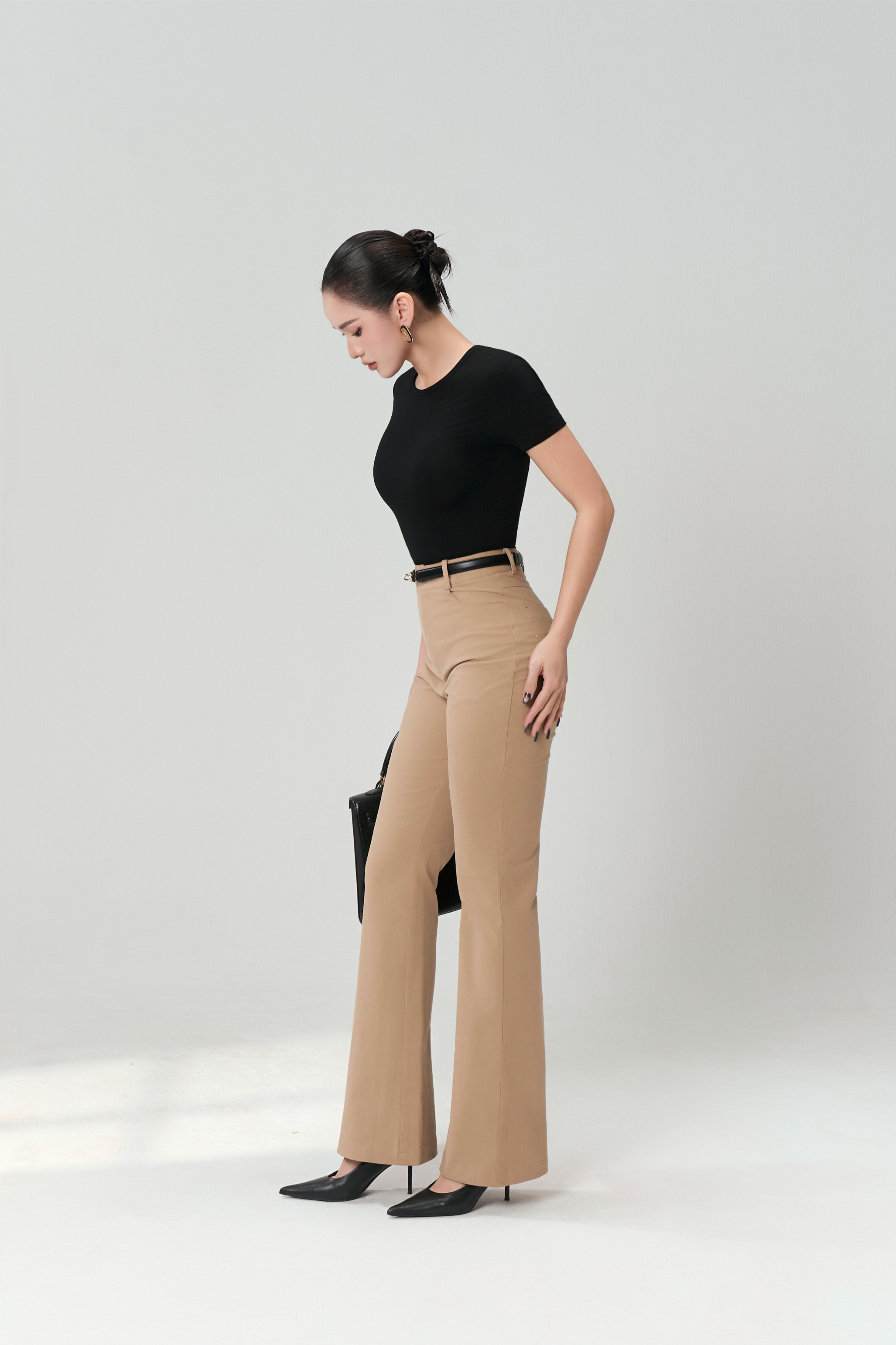 Quần Kaki Ống Loe Nhỡ - QKK2