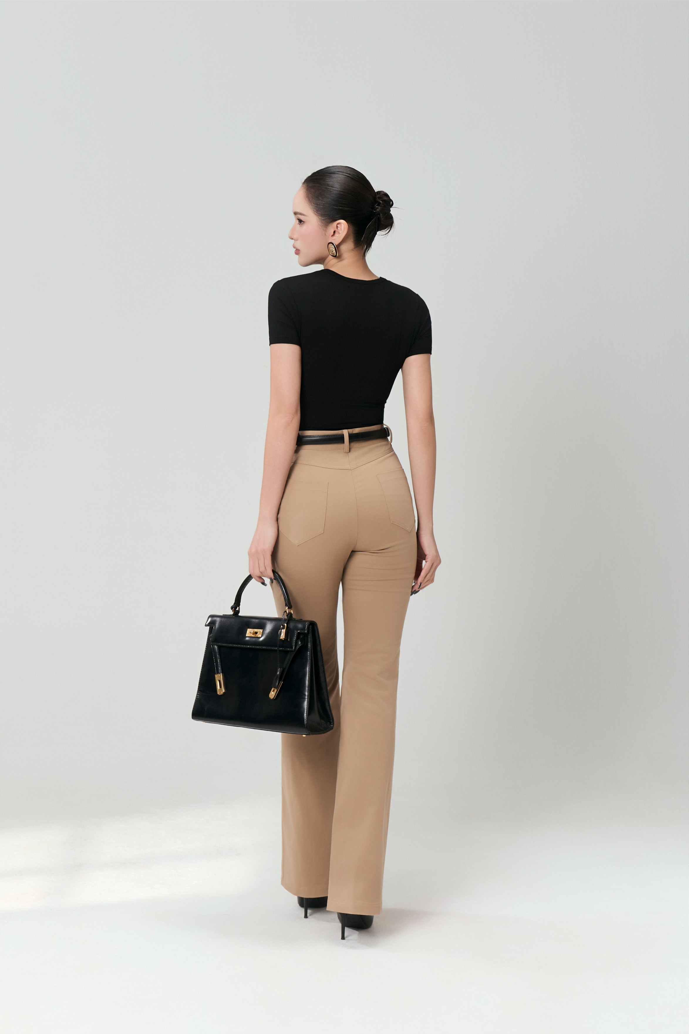 Quần Kaki Ống Loe Nhỡ - QKK2