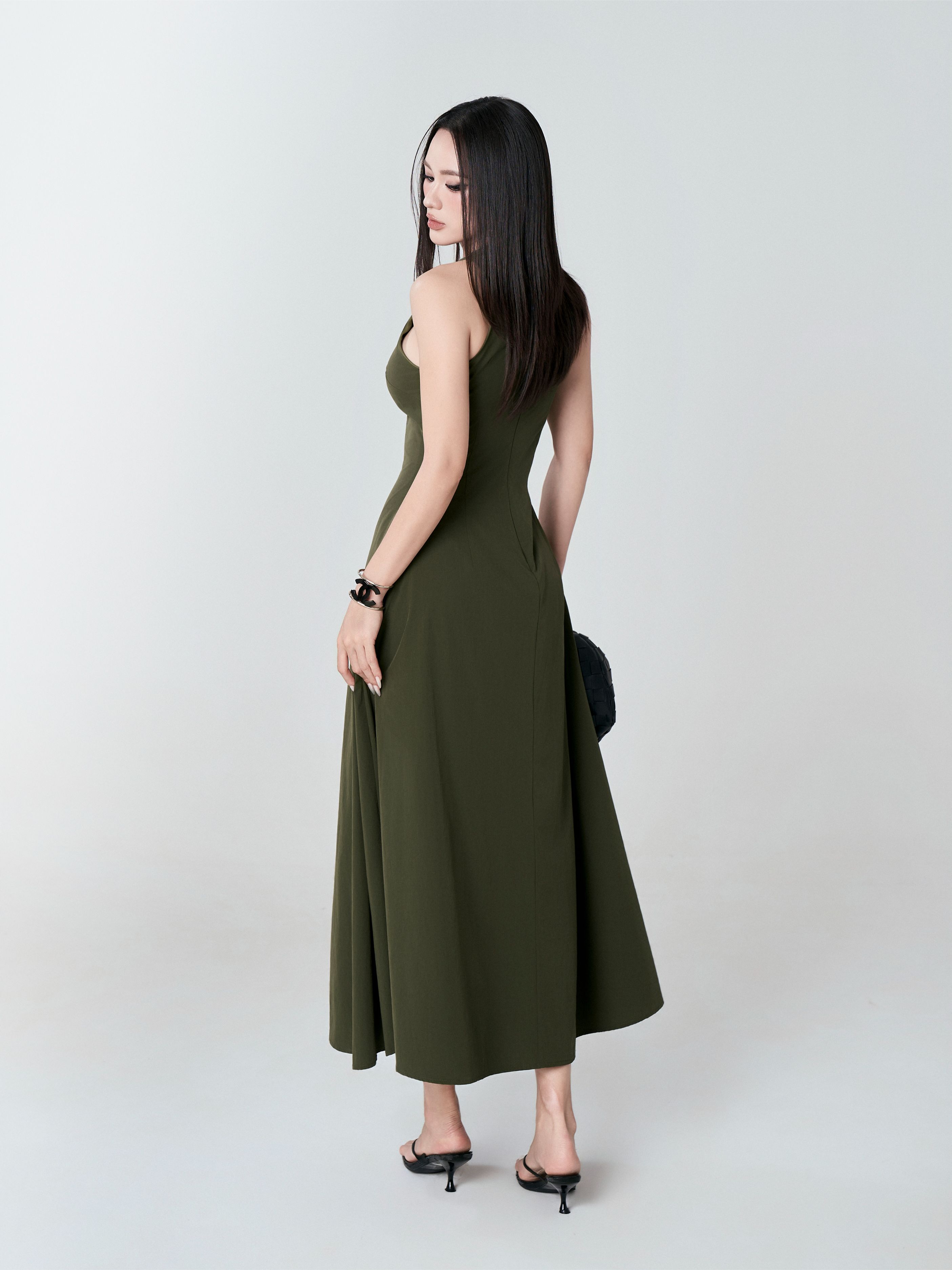Váy Ba Lỗ Cổ Yếm Xoè - VBL16