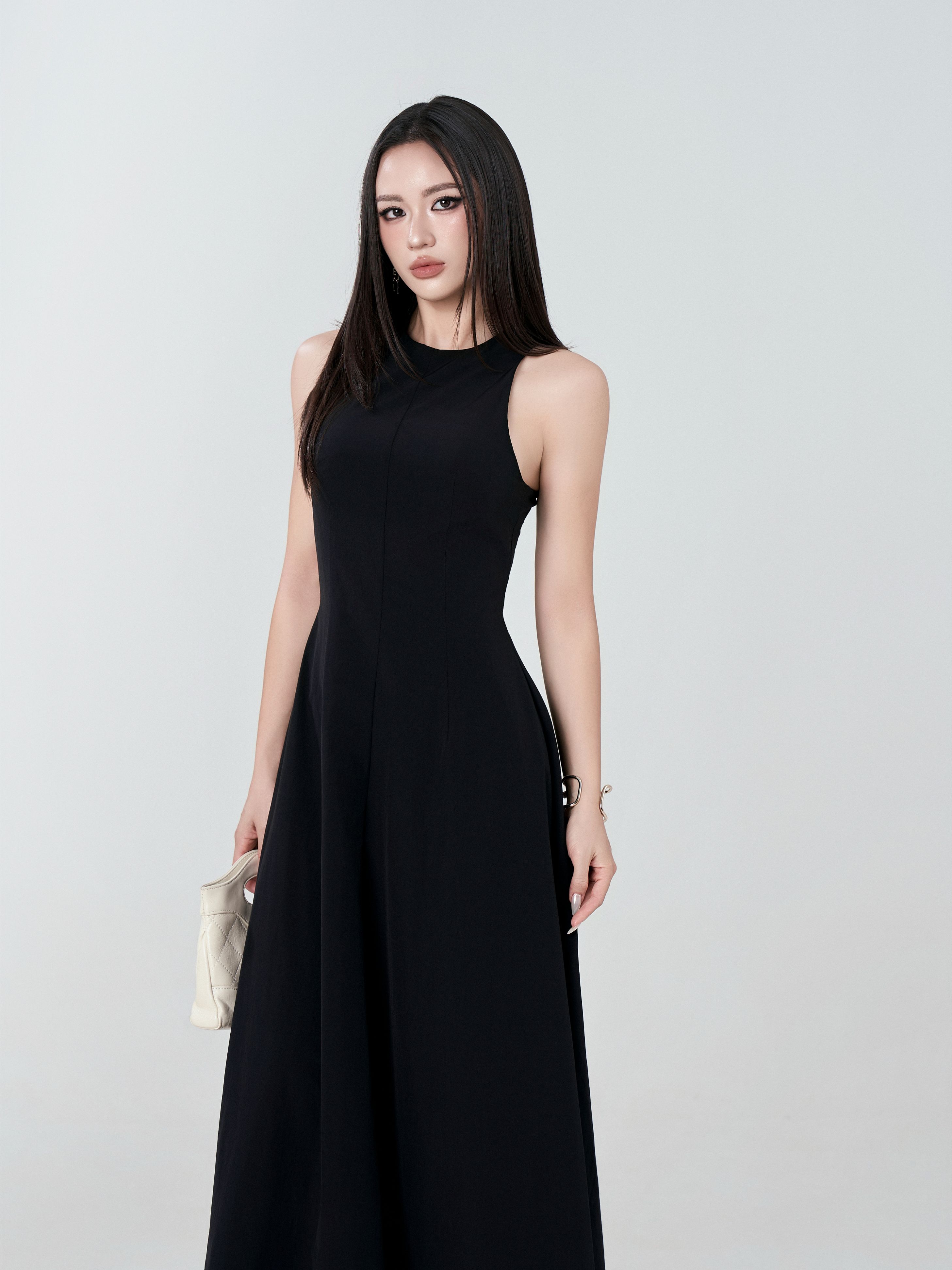 Váy Ba Lỗ Cổ Yếm Xoè - VBL16