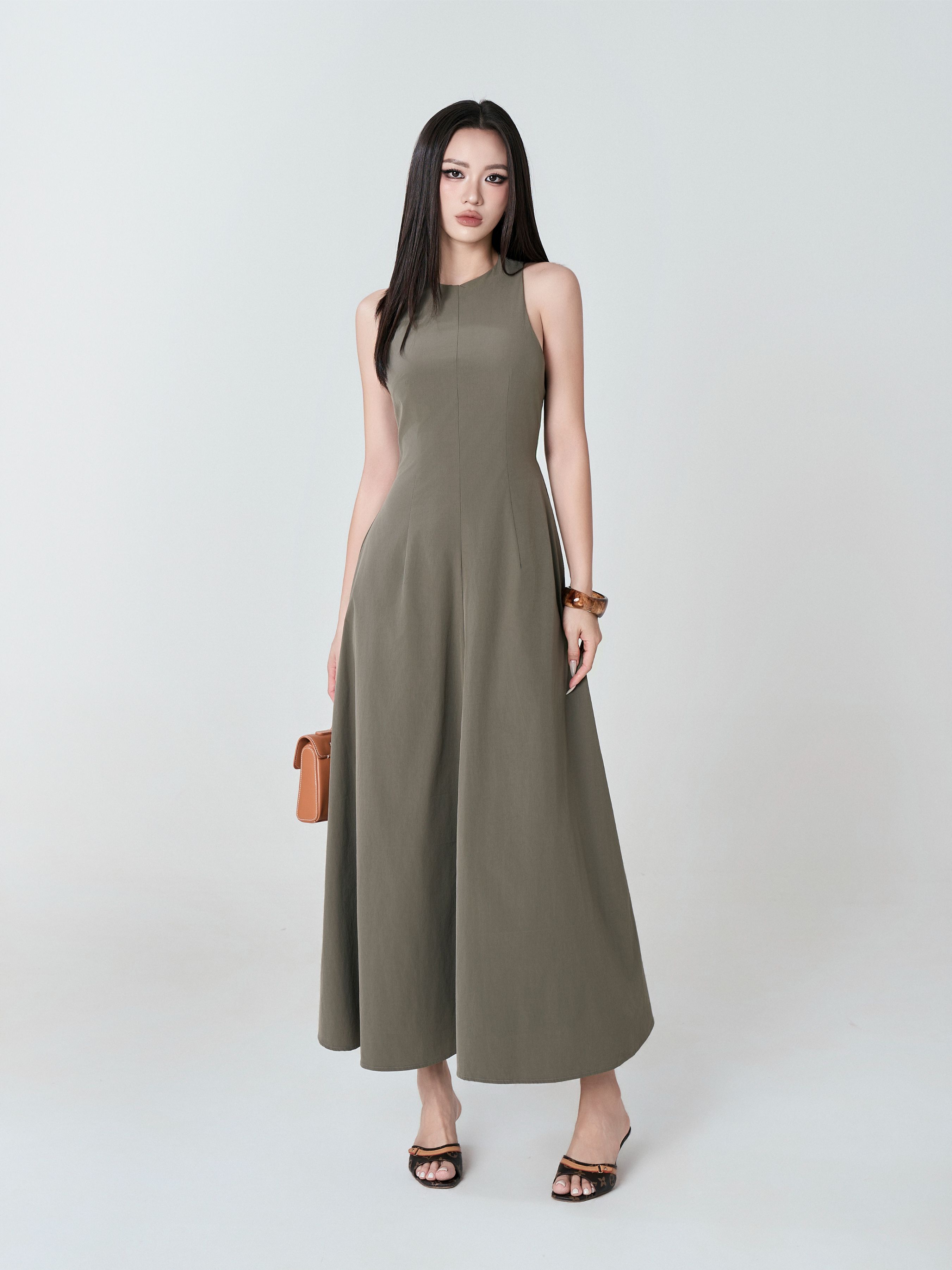 Váy Ba Lỗ Cổ Yếm Xoè - VBL16