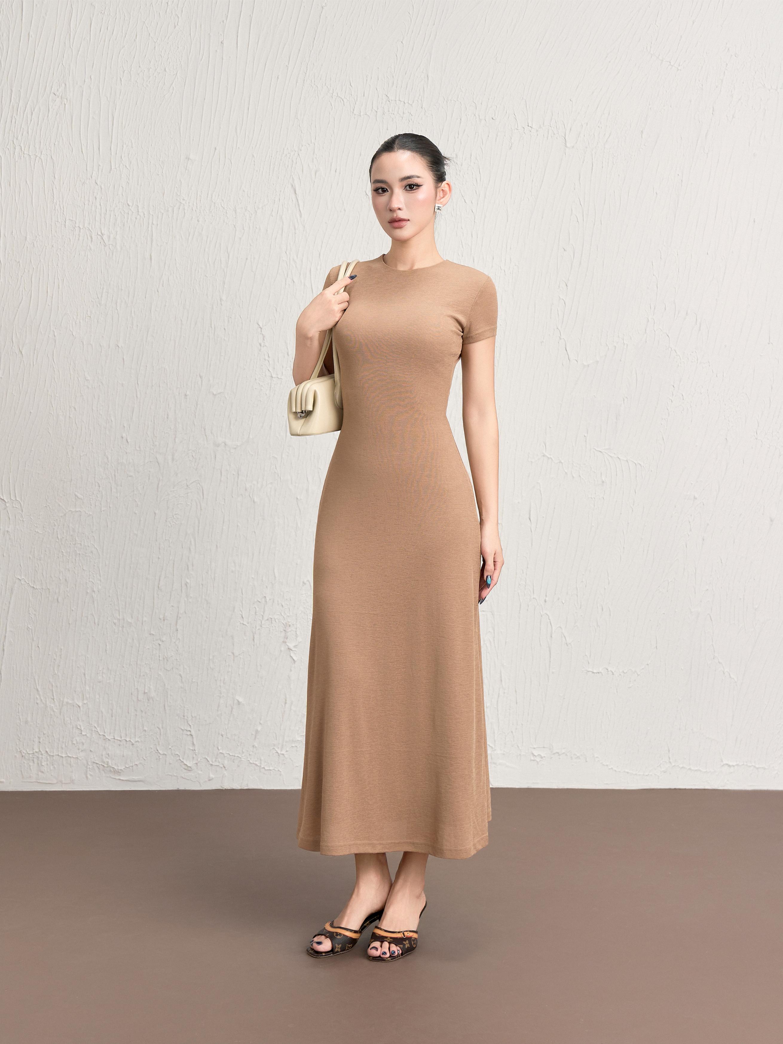 Váy Ngắn Tay Cổ Tròn - VNT27