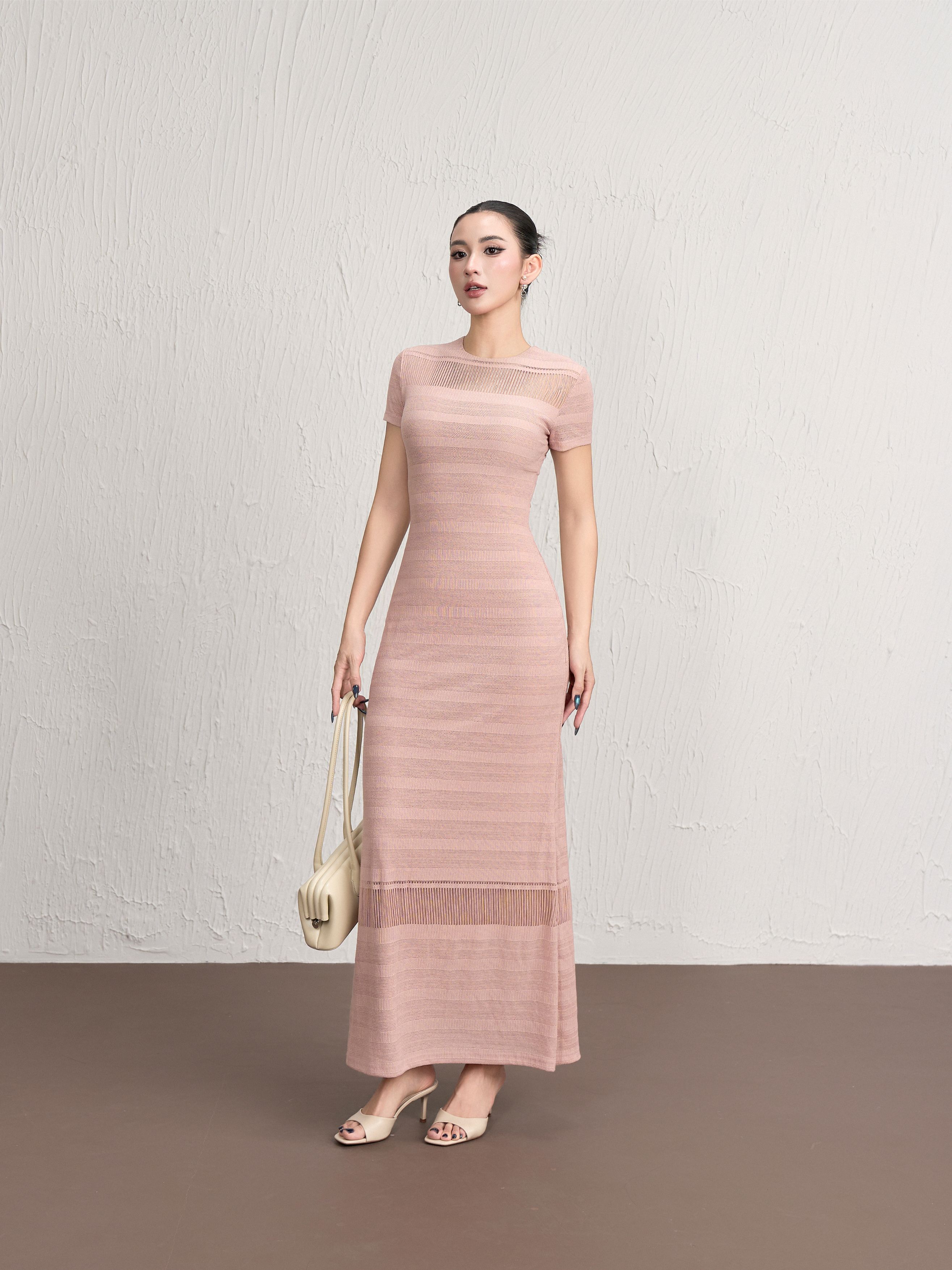 Váy Ngắn Tay Cổ Tròn - VNT29
