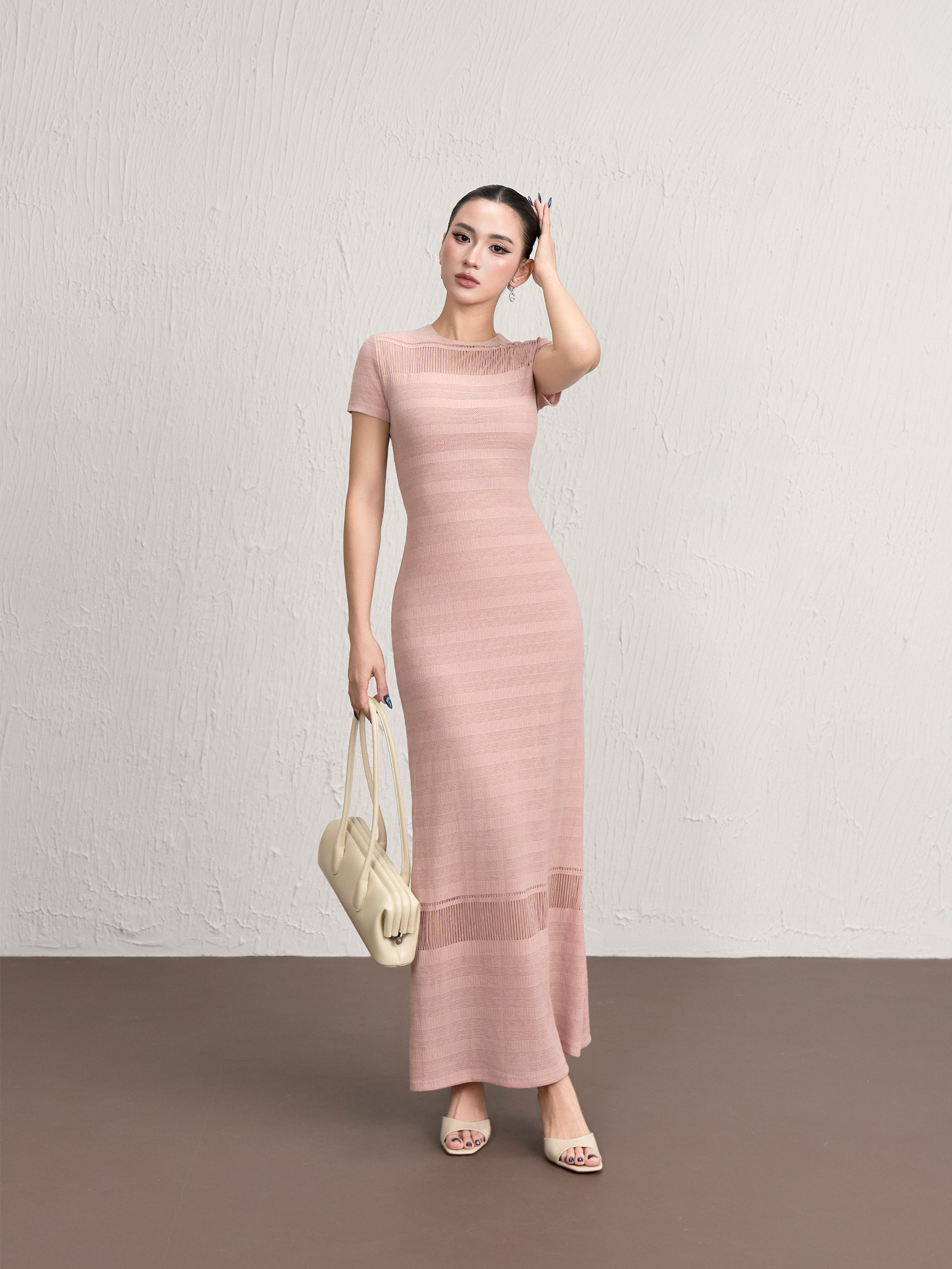 Váy Ngắn Tay Cổ Tròn - VNT29