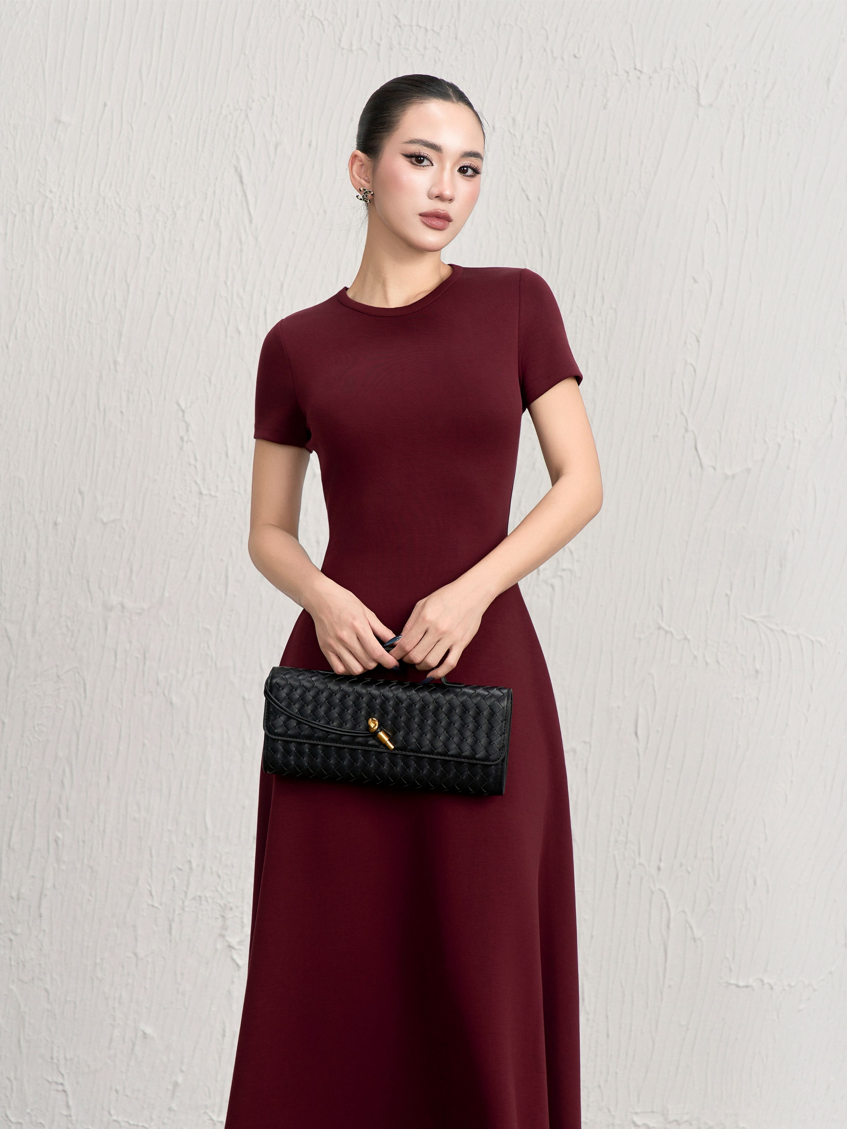 Váy Ngắn Tay Cổ Viền Xoè 2 - VNT24
