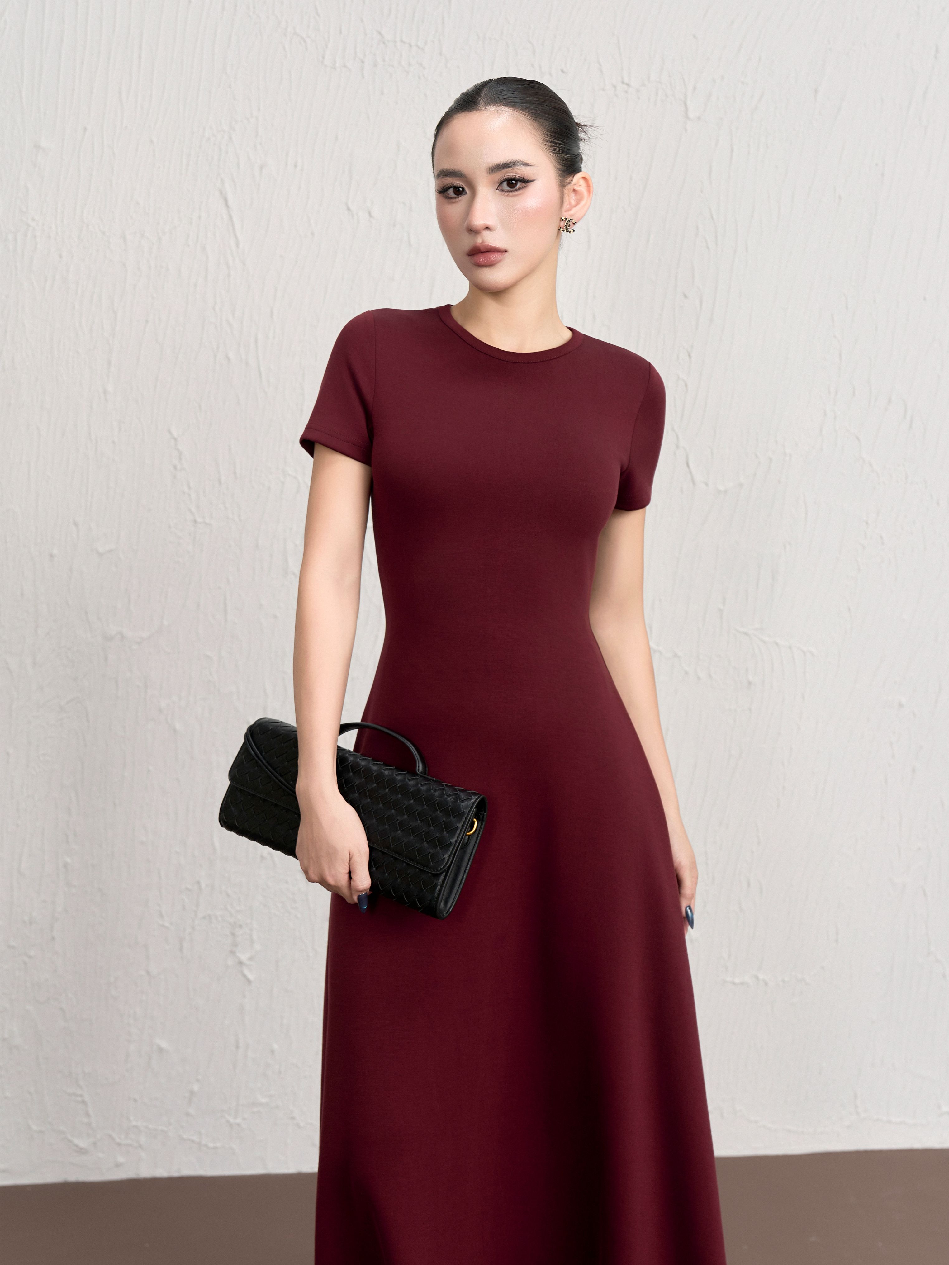 Váy Ngắn Tay Cổ Viền Xoè 2 - VNT24