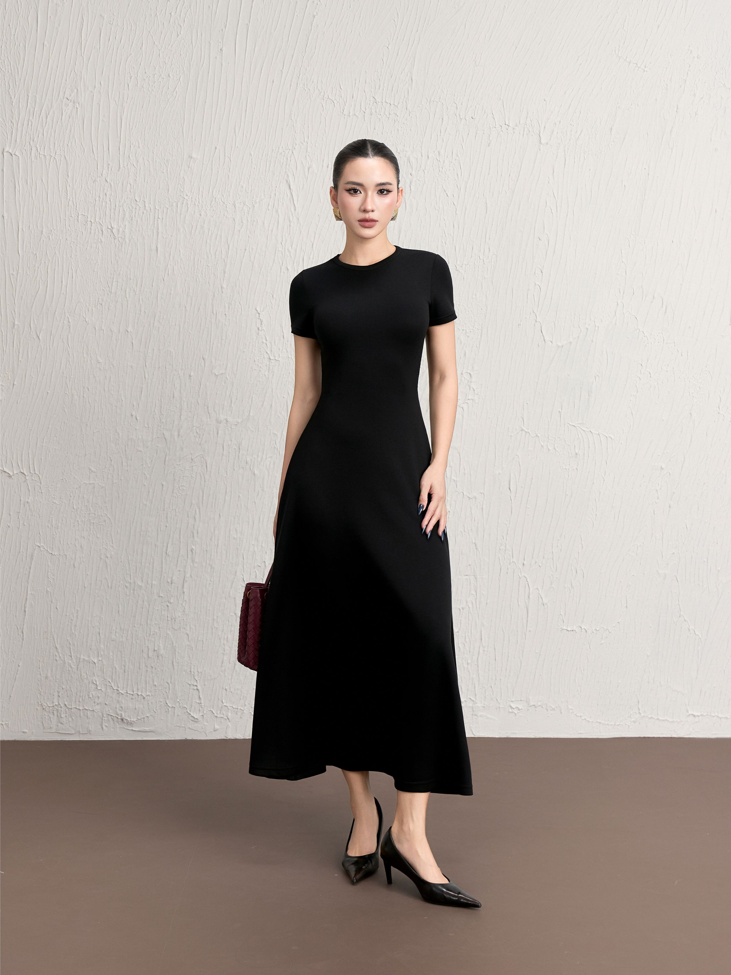 Váy Ngắn Tay Cổ Viền Xoè 2 - VNT24