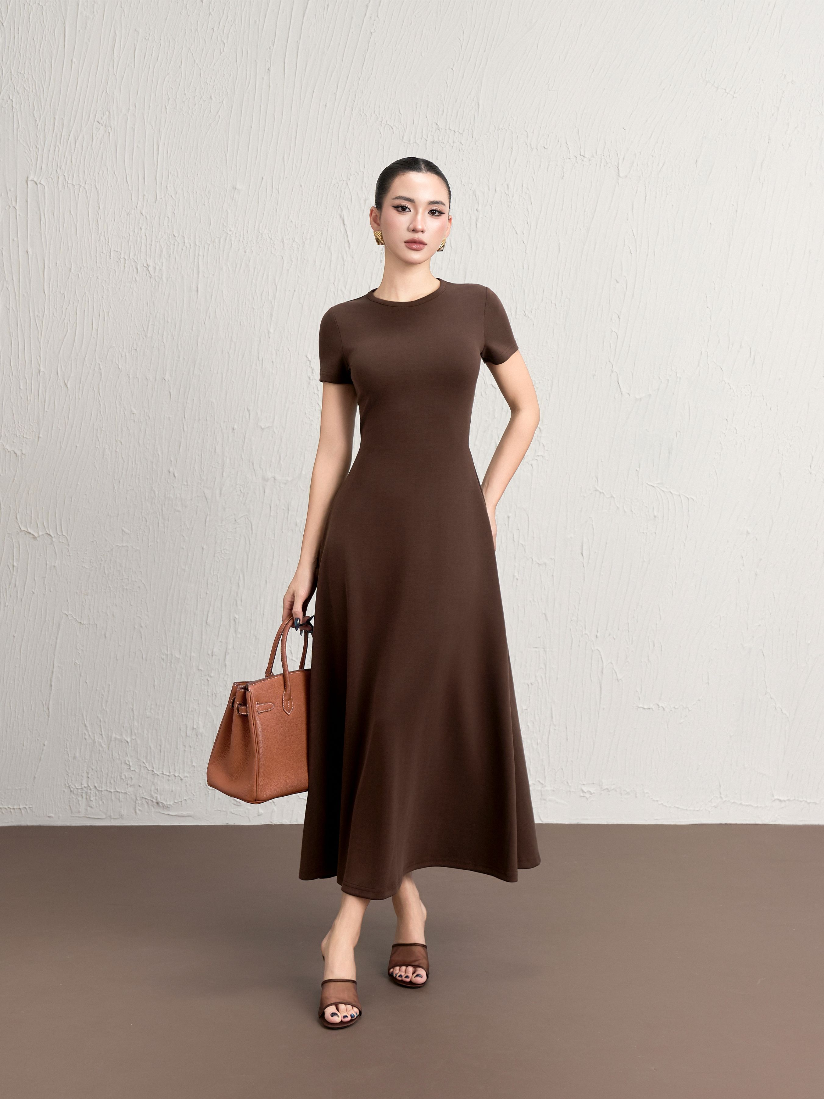 Váy Ngắn Tay Cổ Viền Xoè 2 - VNT24