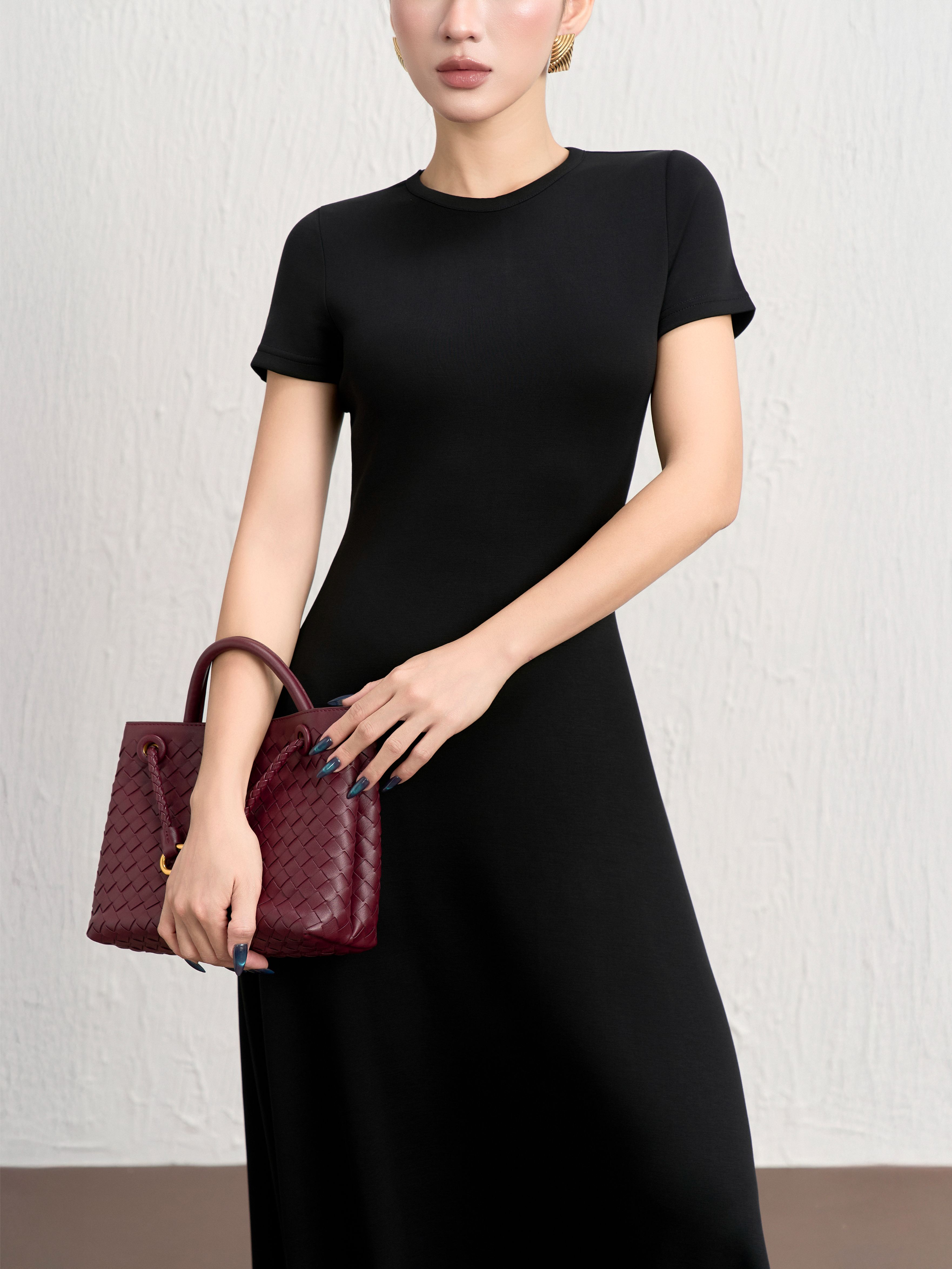 Váy Ngắn Tay Cổ Viền Xoè 2 - VNT24