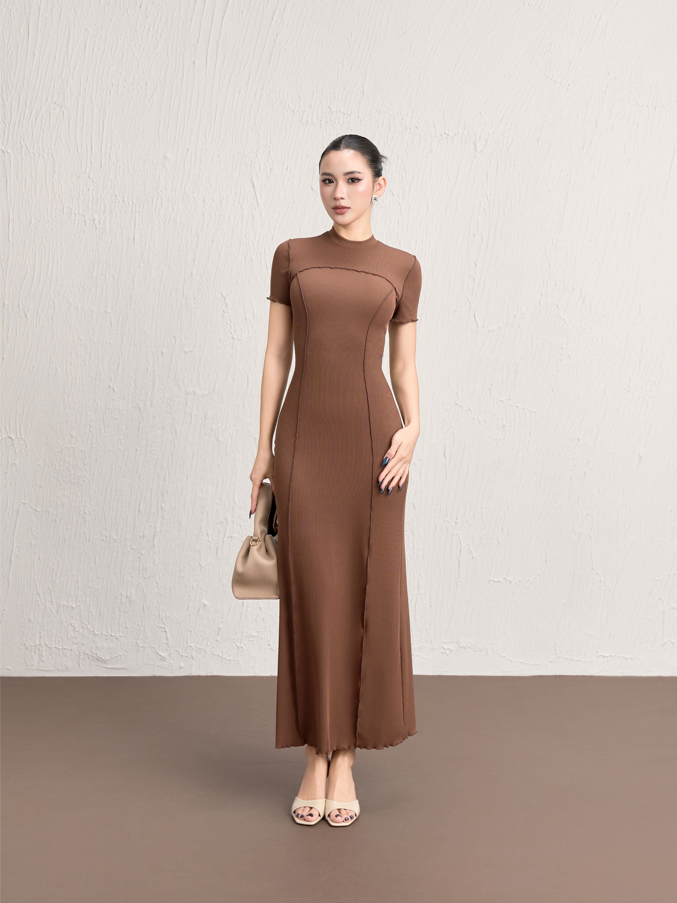 Váy Ngắn Tay Ghép Thân - VNT30