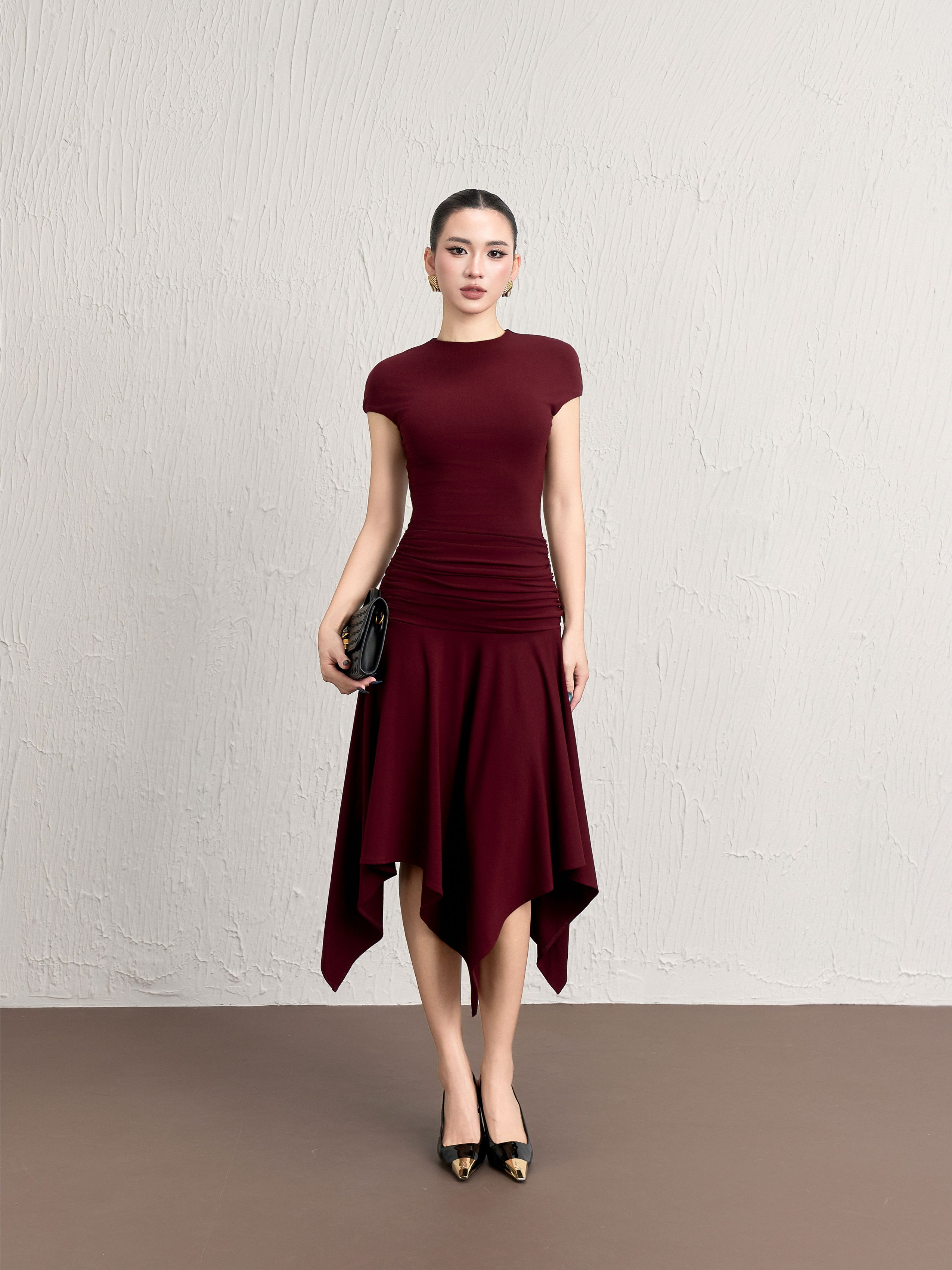 Váy Ngắn Tay Liền Cổ Leo - VNT28