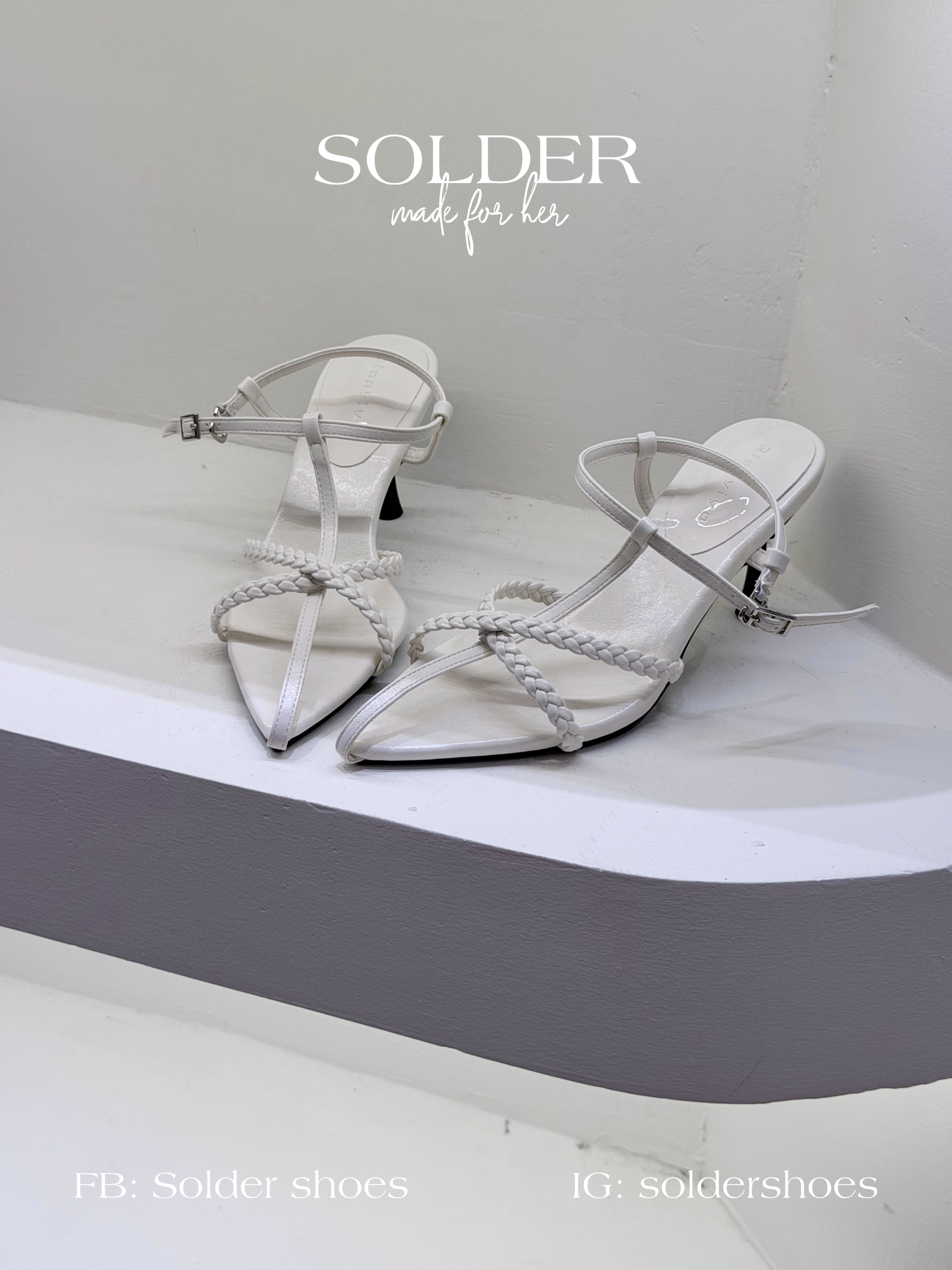 SANDAL QIANYIYA 327-1 / TRẮNG