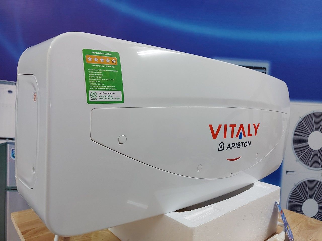 Bình Nóng Lạnh Ariston 20 lít SL vitaly 20