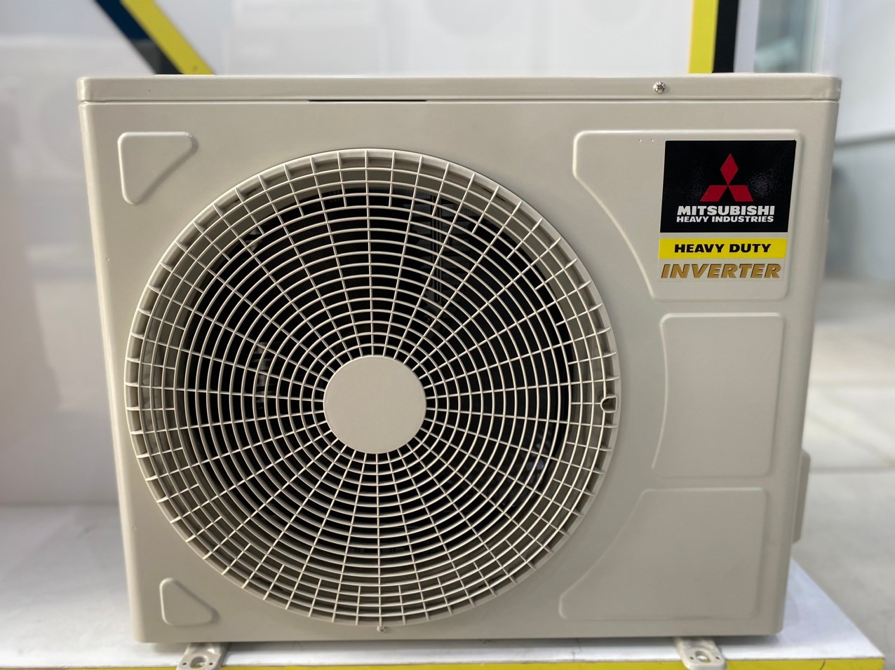 Điều Hòa Mitsubishi Heavy 9000BTU SRK/SRC25ZSPS-W5